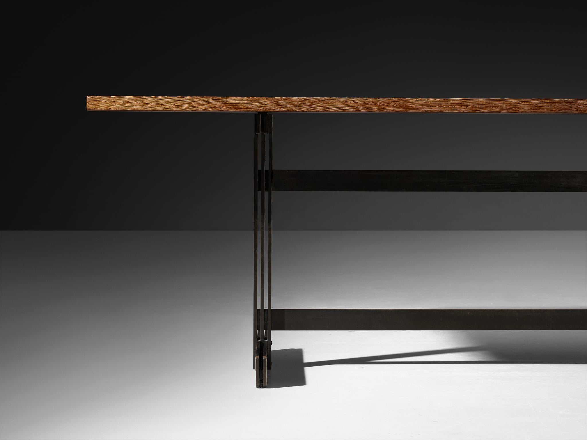 Table de salle à manger ou de conférence 'Tonneau' de Jules Wabbes en wengé massif et métal en vente 3