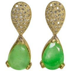 Julia Boss 18 Karat Gold Drop Earrings with Pear Shaped Emeralds and Diamonds
