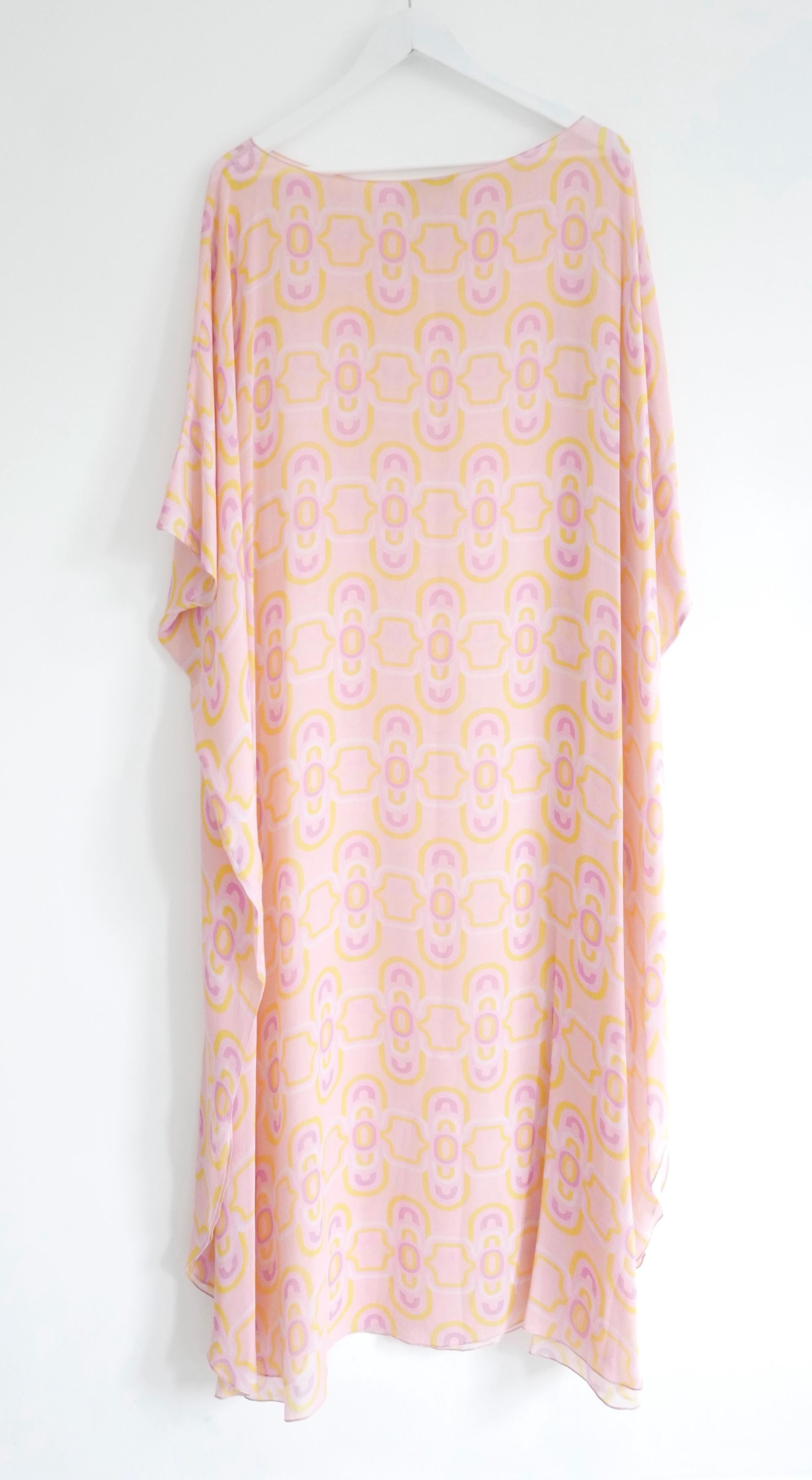 Rose Julia Clancey Madam Olympia - Robe caftan Georgette Fondant en vente