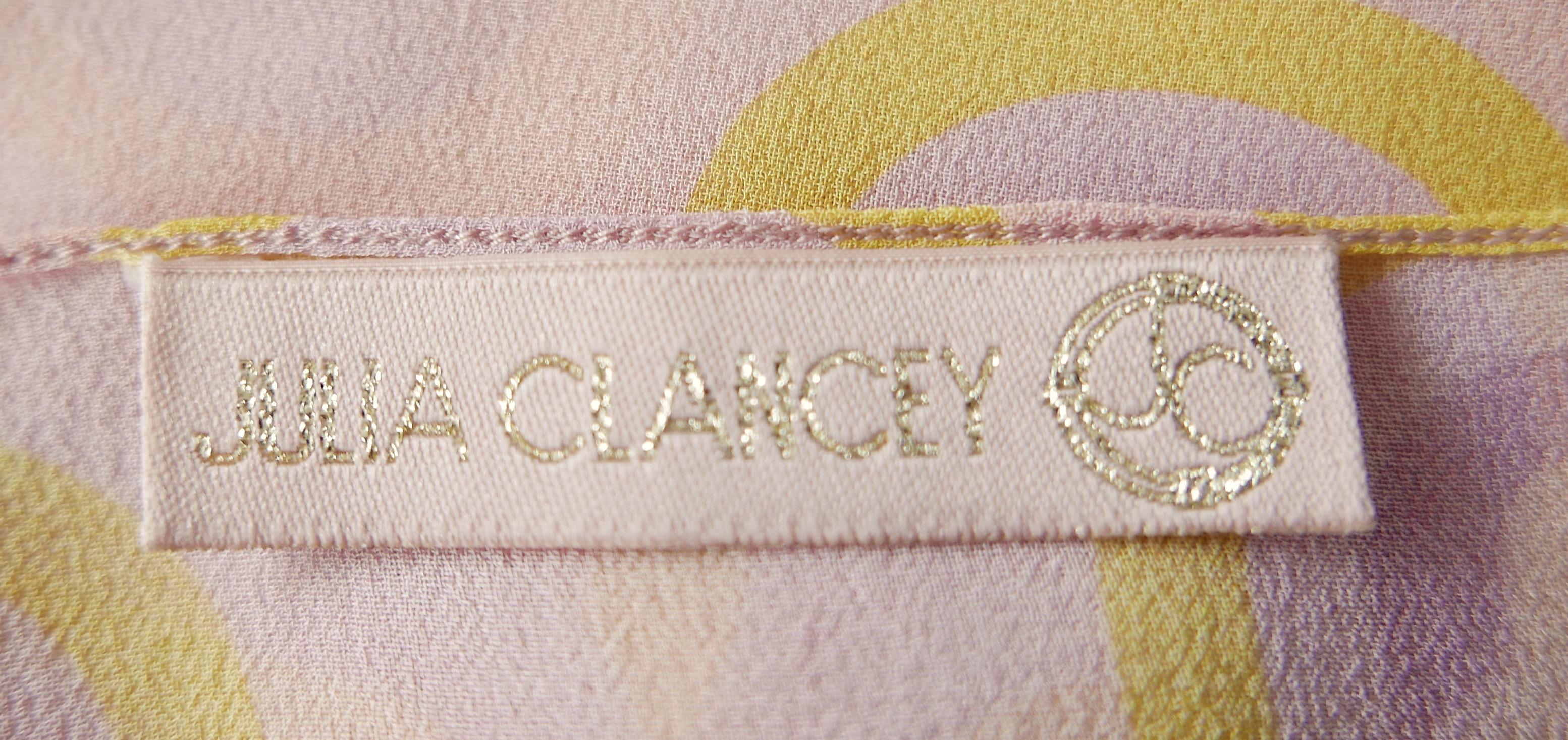 Julia Clancey Madam Olympia - Robe caftan Georgette Fondant État moyen - En vente à London, GB