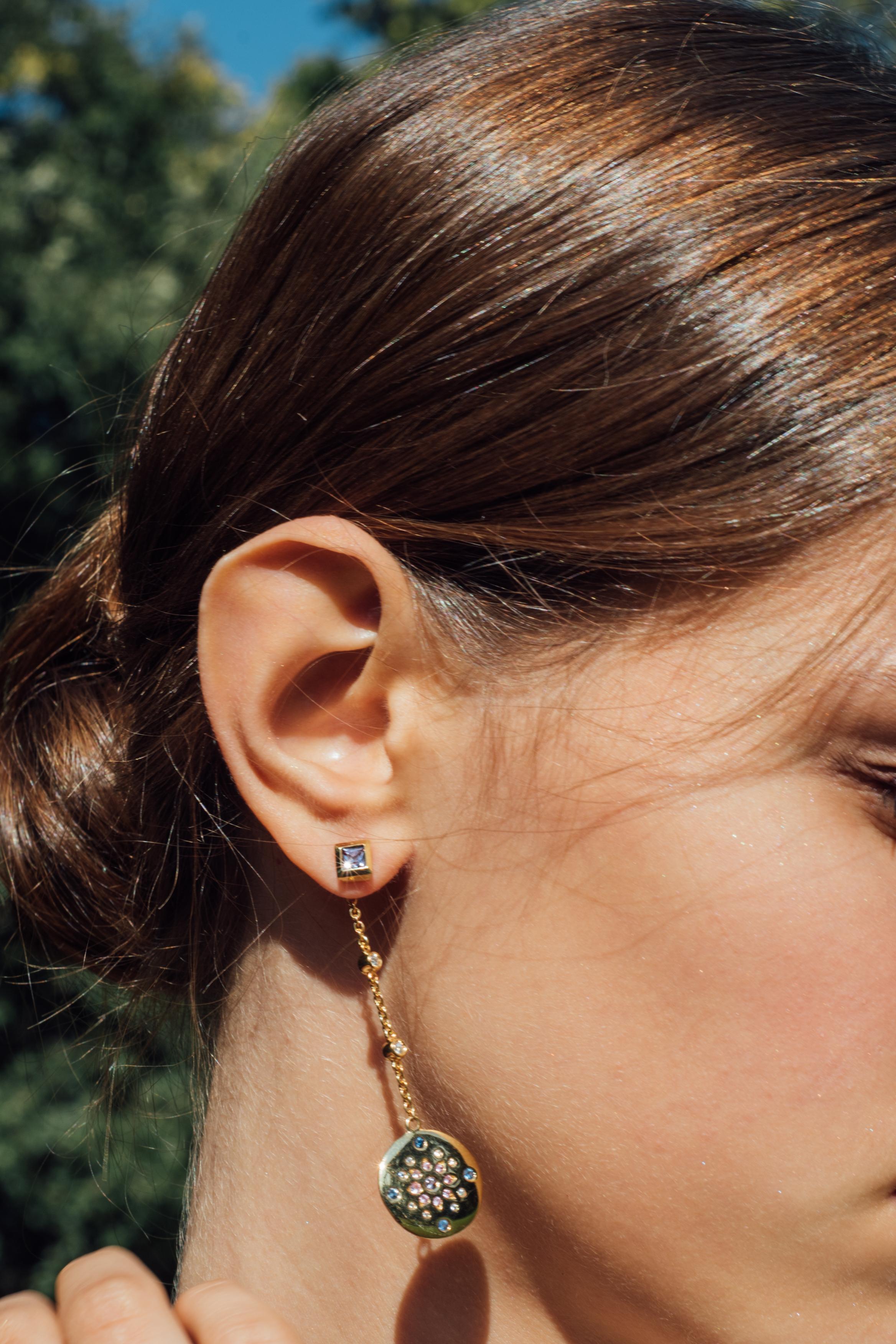 Round Cut Julia-Didon Cayre Sapphire, Citrine and Diamond Earrings in 18 Karat Yellow Gold For Sale
