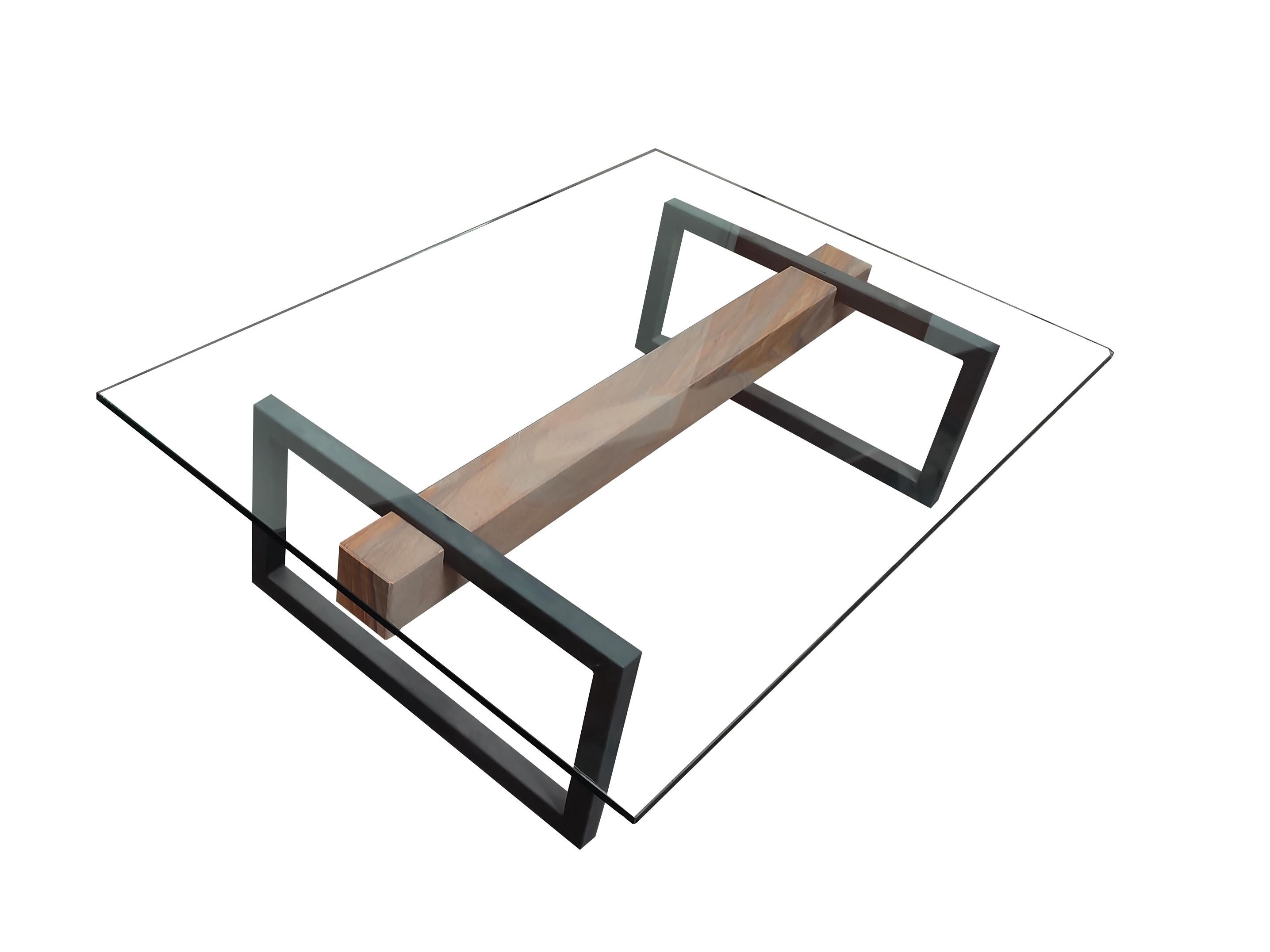 Mesa de centro Julia de piedra caliza y hierro Fusión única de piedra natural Diseño moderno en Nuevo estado para la venta en VALVERDE DEL MAJANO, CL
