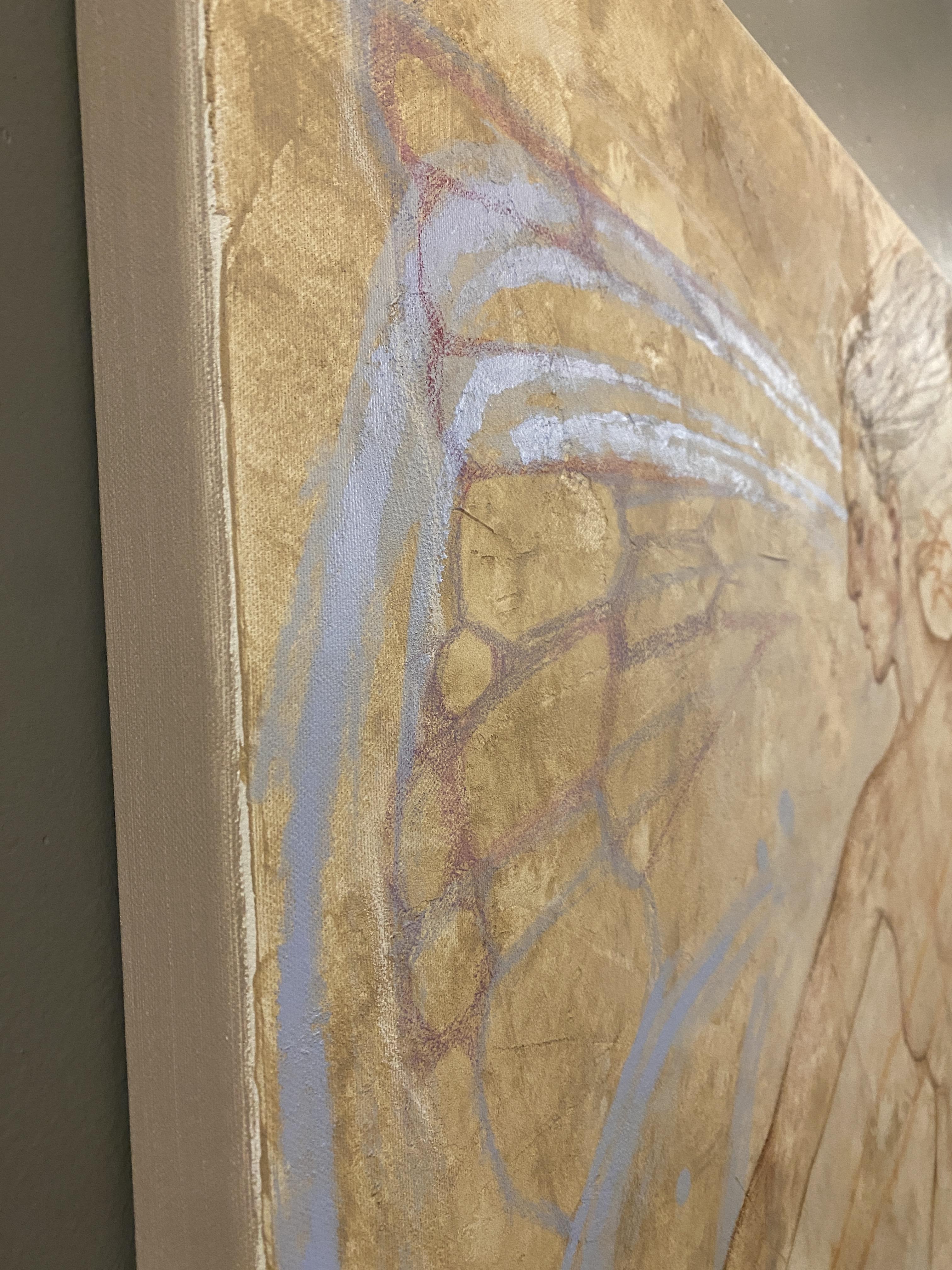 Grand nu figuratif avec de subtiles ailes de papillon, beige et bleu chauds en vente 1