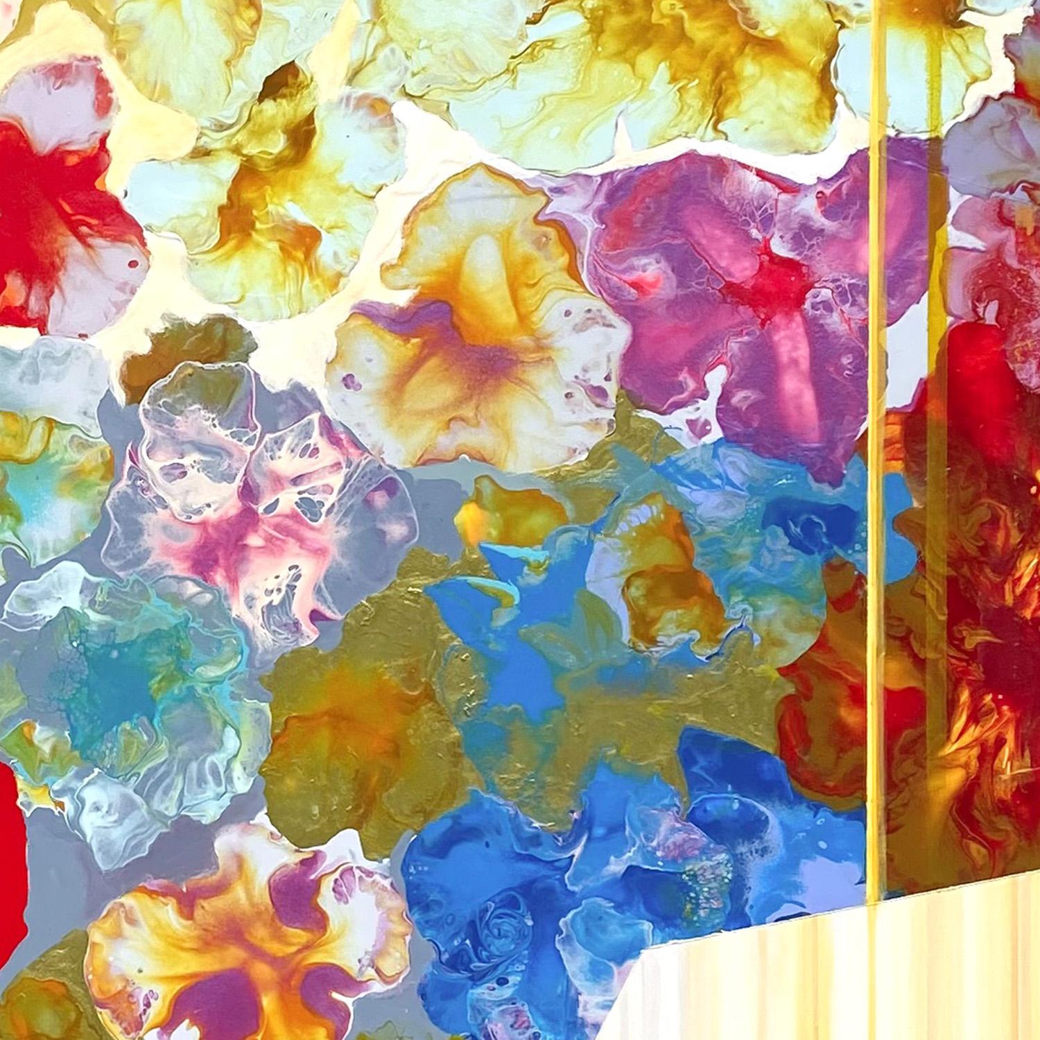 Un'opera d'arte floreale astratta, 