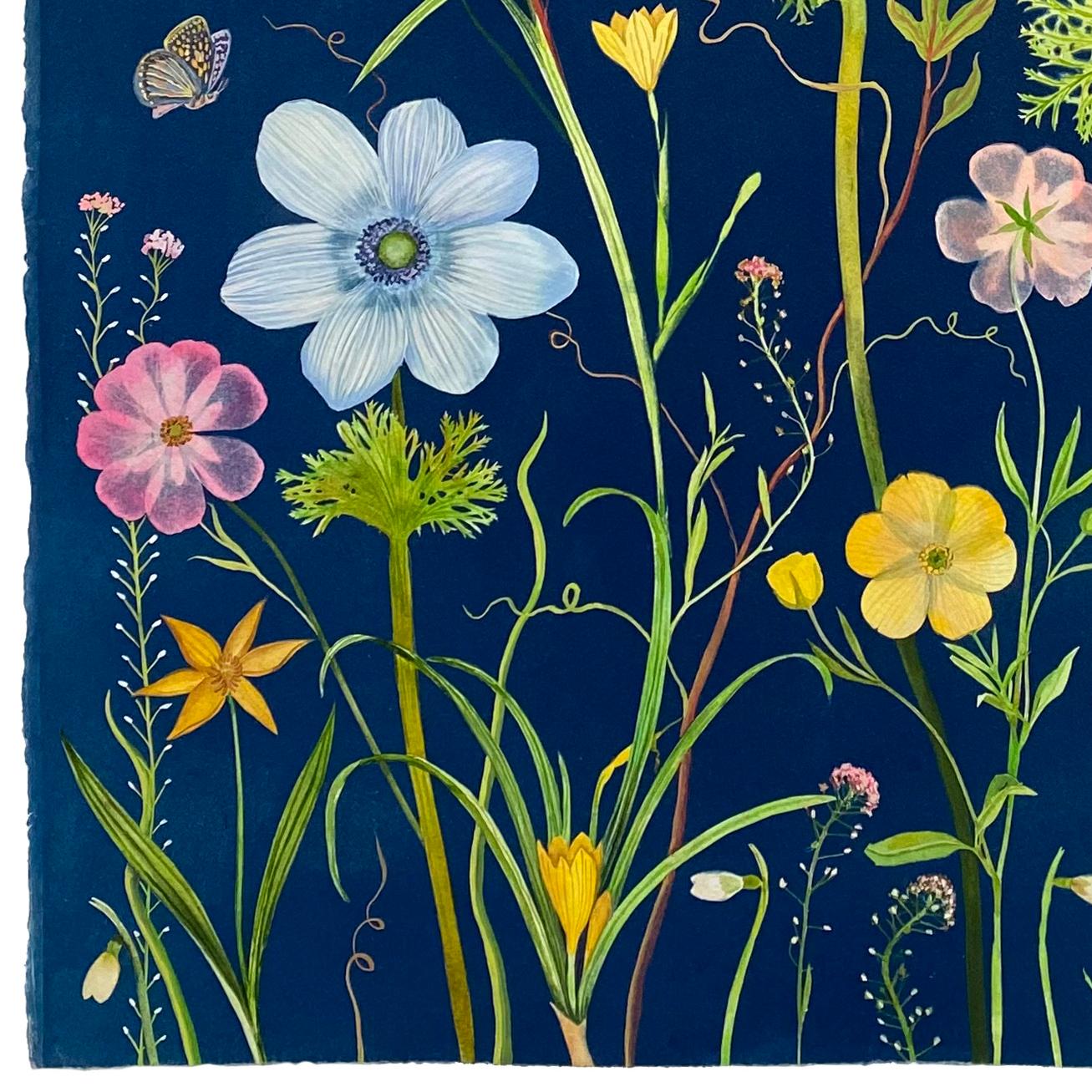Nocturnal Nature (Stillleben-Gemälde mit bunten Blumen auf Indigoblau) (Zeitgenössisch), Painting, von Julia Whitney Barnes