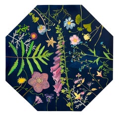 Picturesque Botany (Stillleben-Gemälde von Blumen auf Blau in viktorianischem Rahmen)