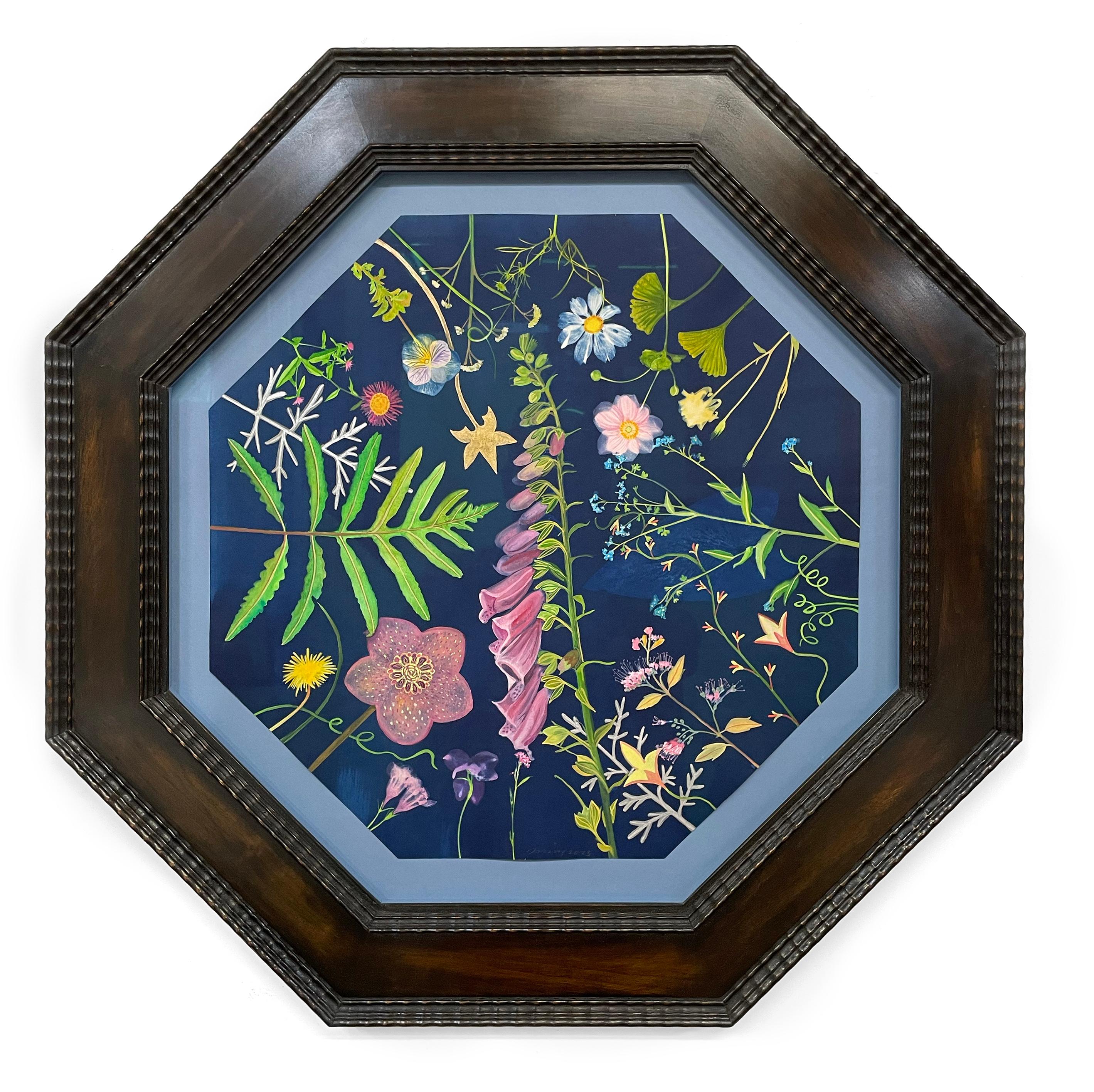 Botanique pittoresque (Nature morte de fleurs sur fond bleu dans un cadre victorien) - Mixed Media Art de Julia Whitney Barnes