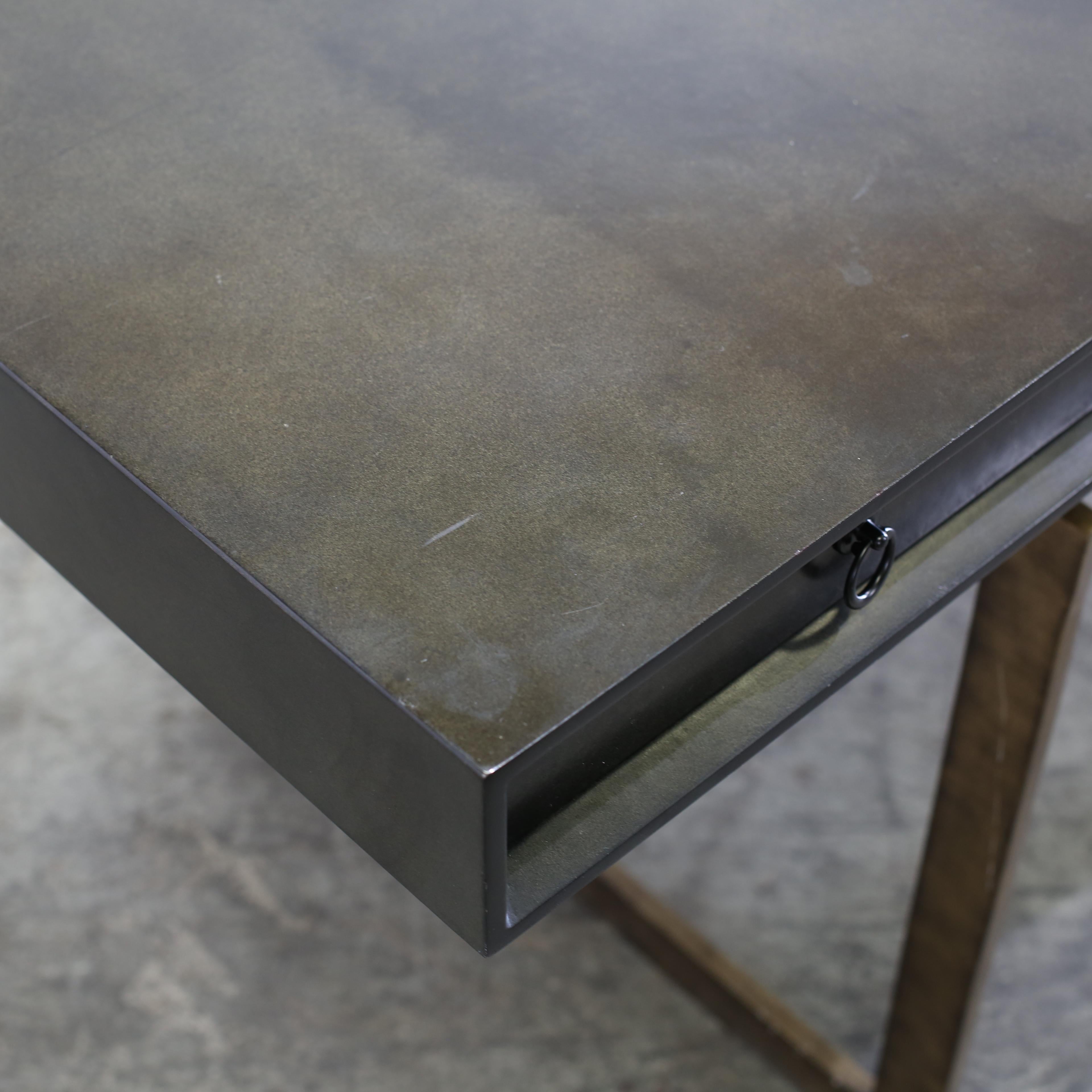 Bureau Julian Chichester Cortes Vellum noir en vente 6