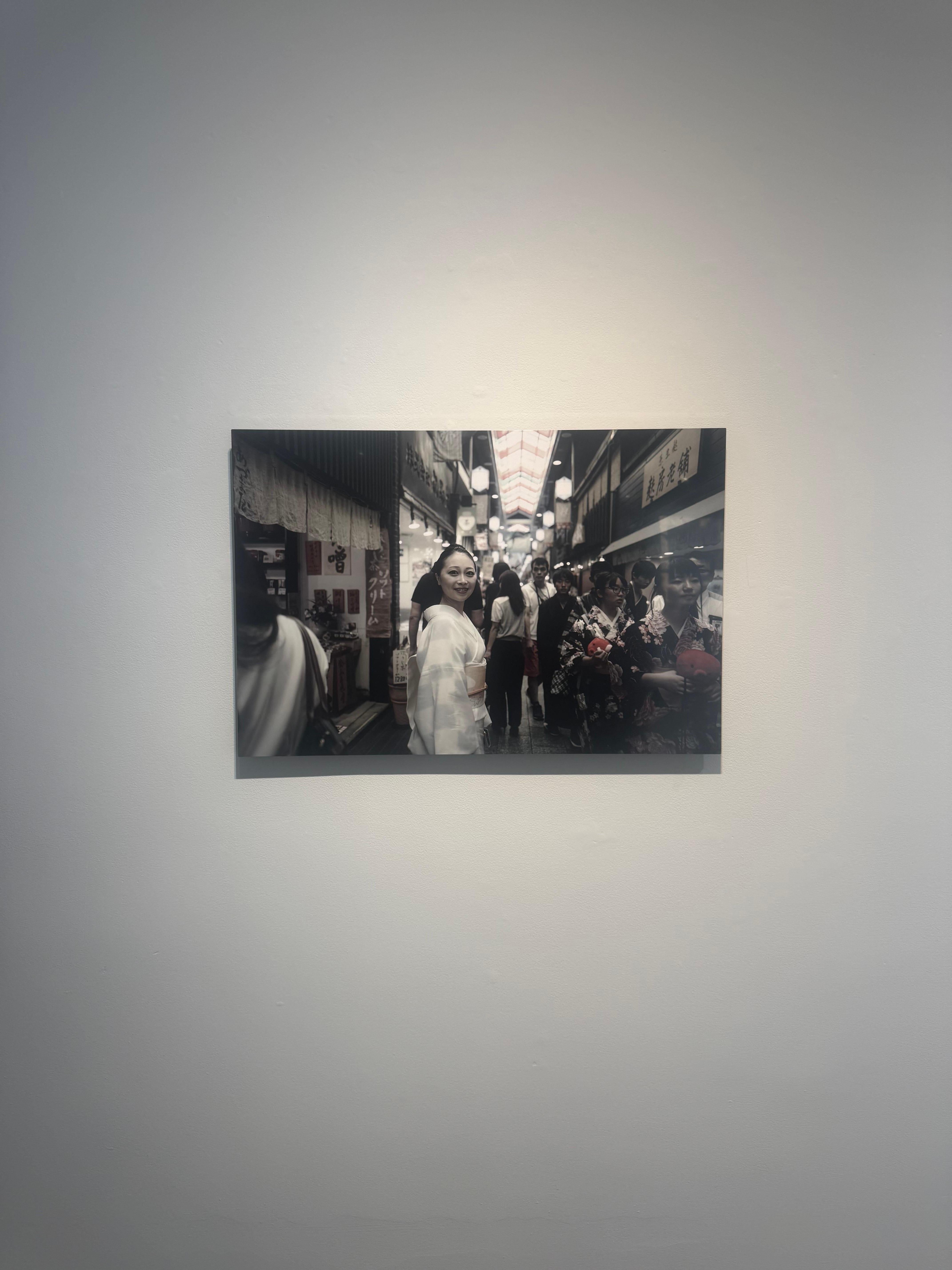 Geisha #2 - Photograph Contemporaneo di Julian Lennon