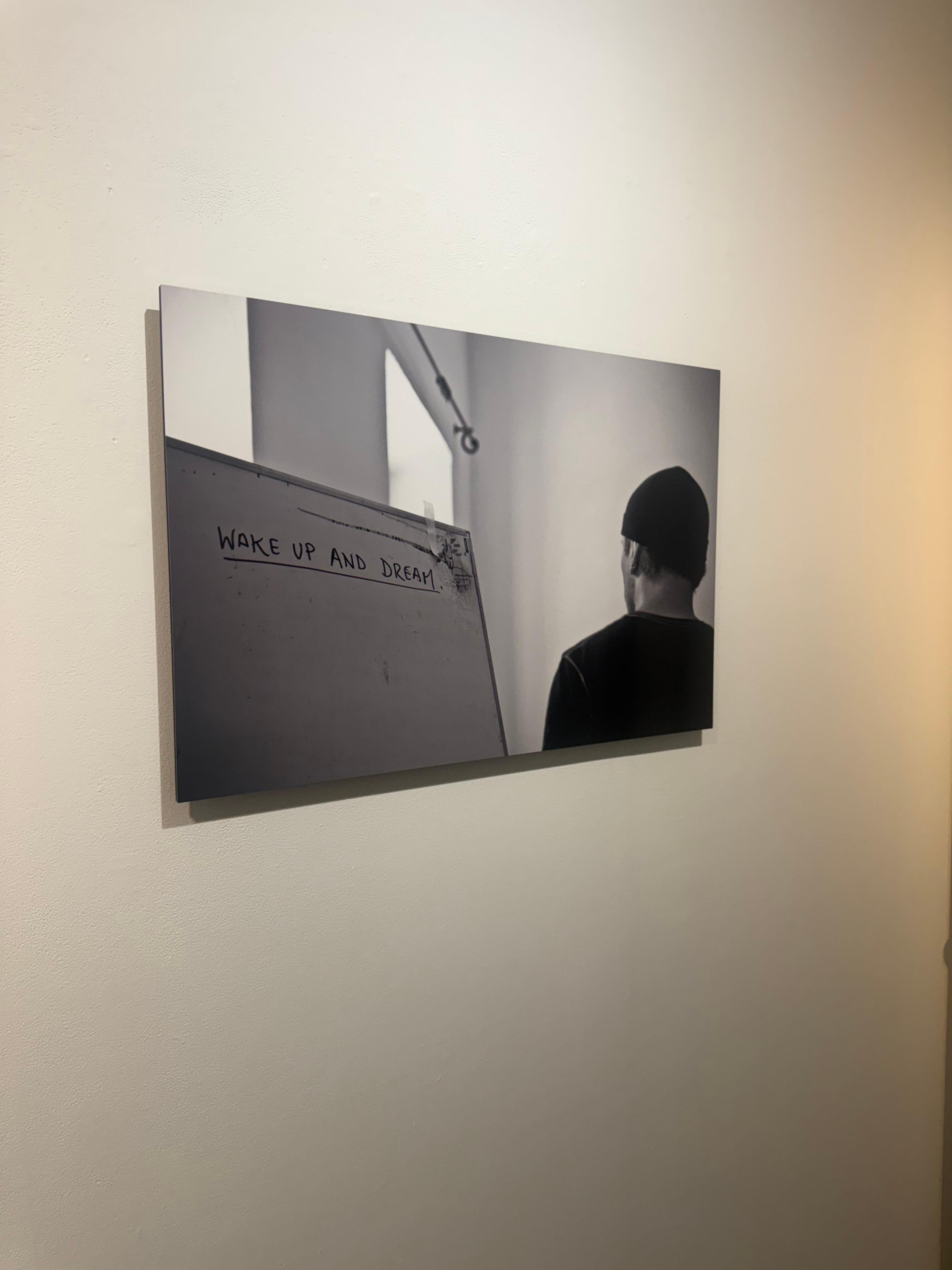 Aufwachen und träumen (Grau), Figurative Photograph, von Julian Lennon