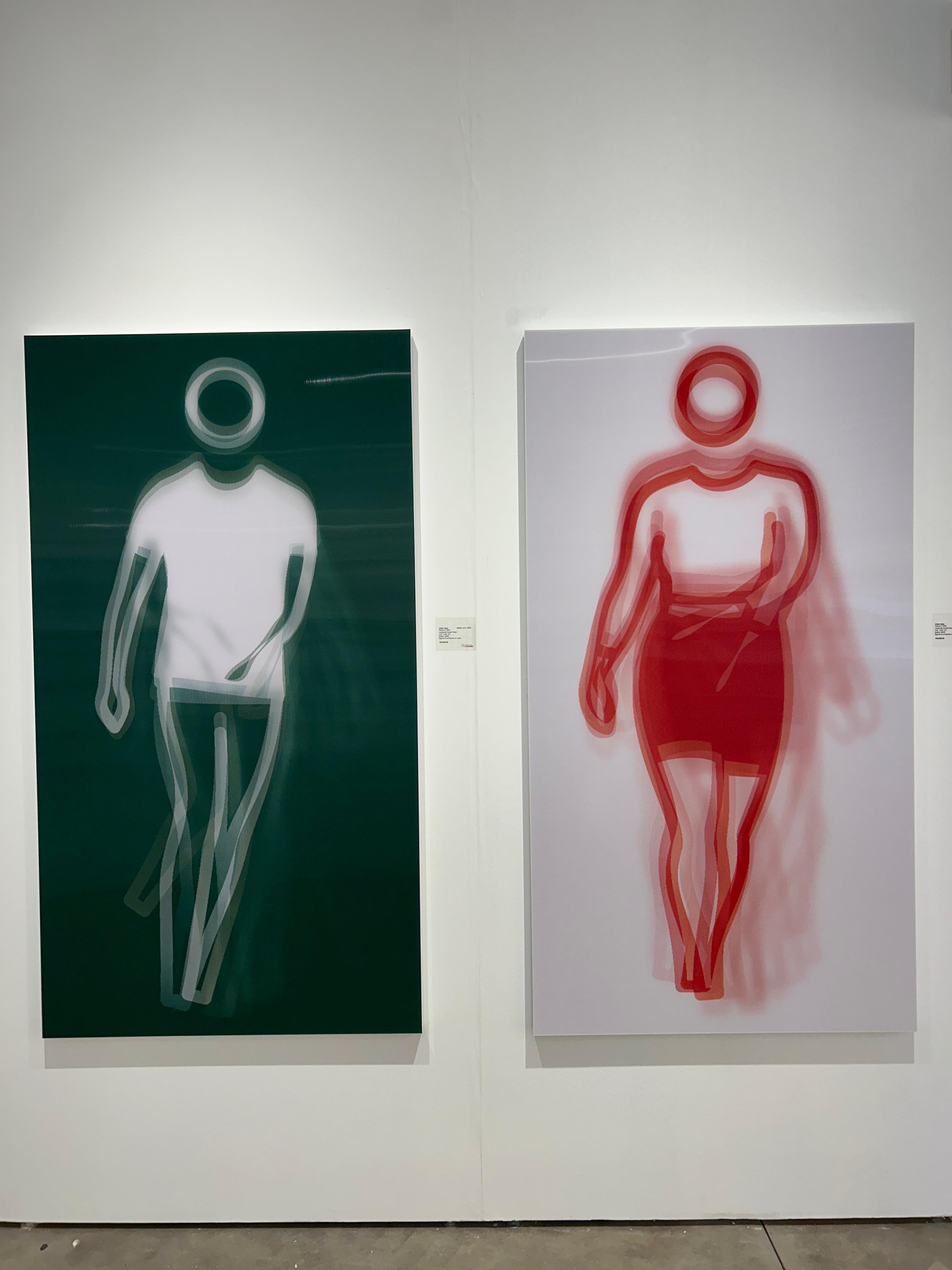 Panel Lenticular Acrílico Rojo Contemporáneo Mujer Bailando en Movimiento, Danza 3 - Figurative Print Gris de Julian Opie