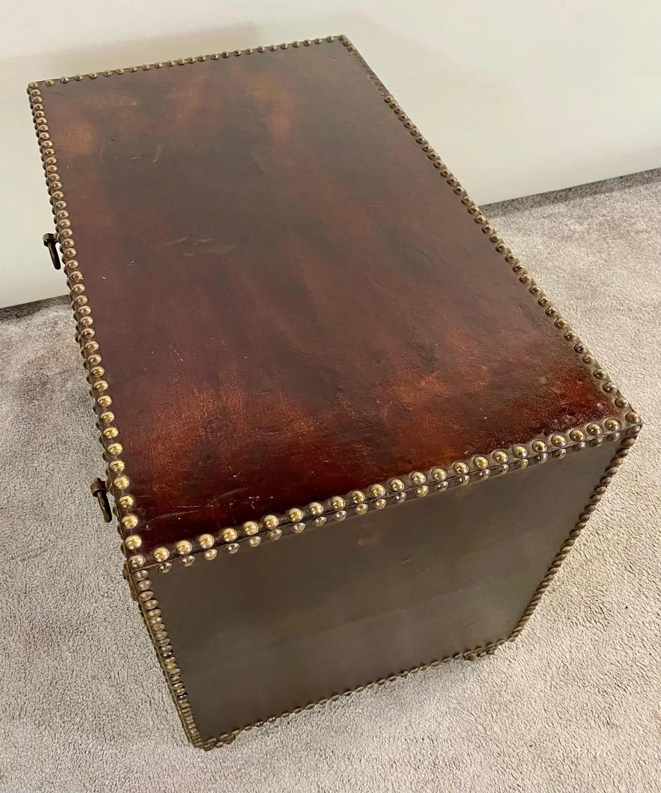 Julian Schnabel Mid-Century Modern Style Nightstand / End Table / Chest, a Pair For Sale 2