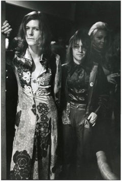 David Bowie and Rodney Bingenheimer, Los Angeles by Julian Wasser - 1/15