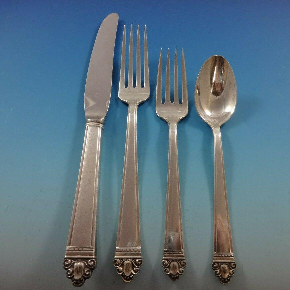 20th Century Juliana by Watson Sterling Silver Flatware Set Service 143 Pieces Dinner & Lunch For Sale