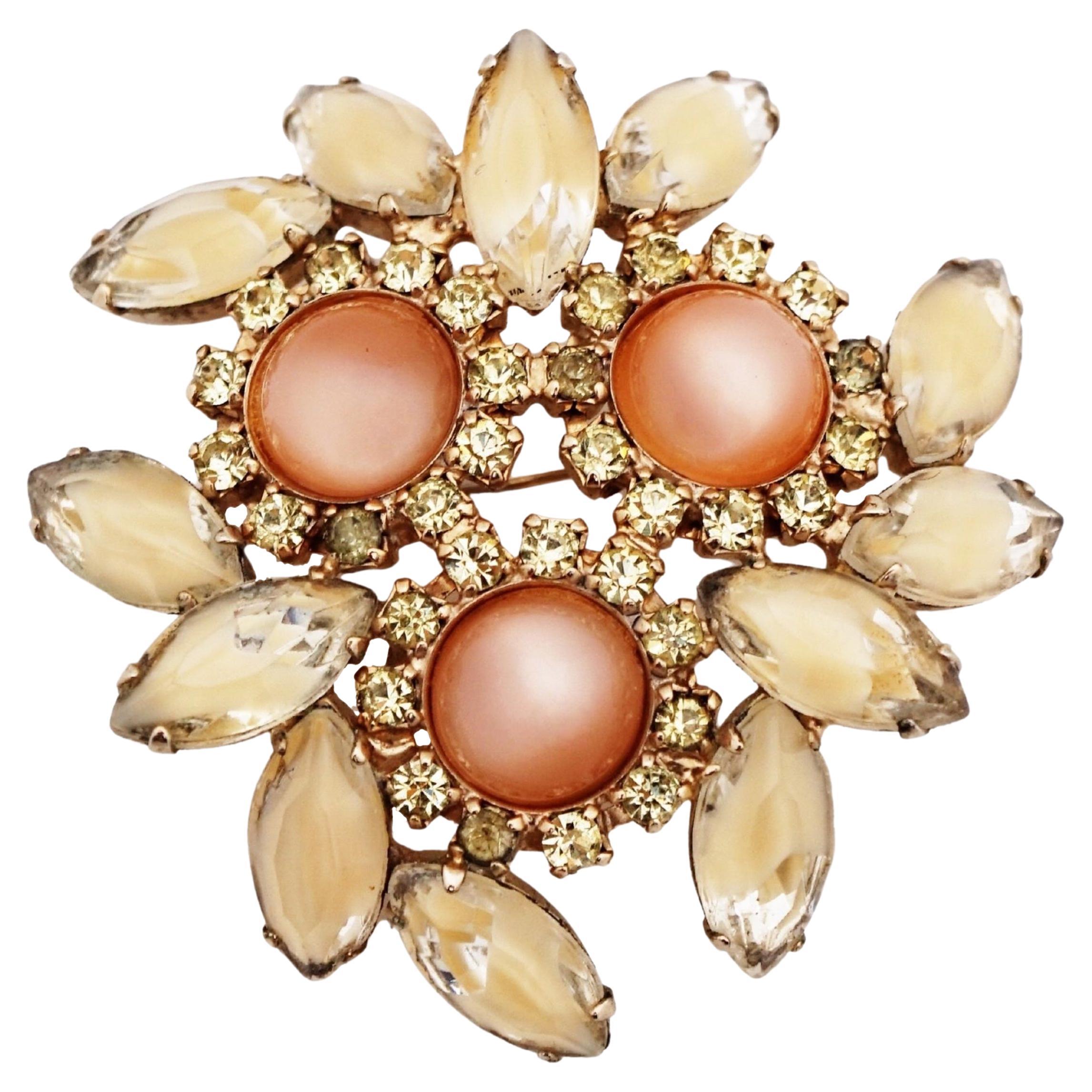 Juliana Style Peach Moonglow Thermoset and Champagne Rhinestone Brooch, 1950s For Sale