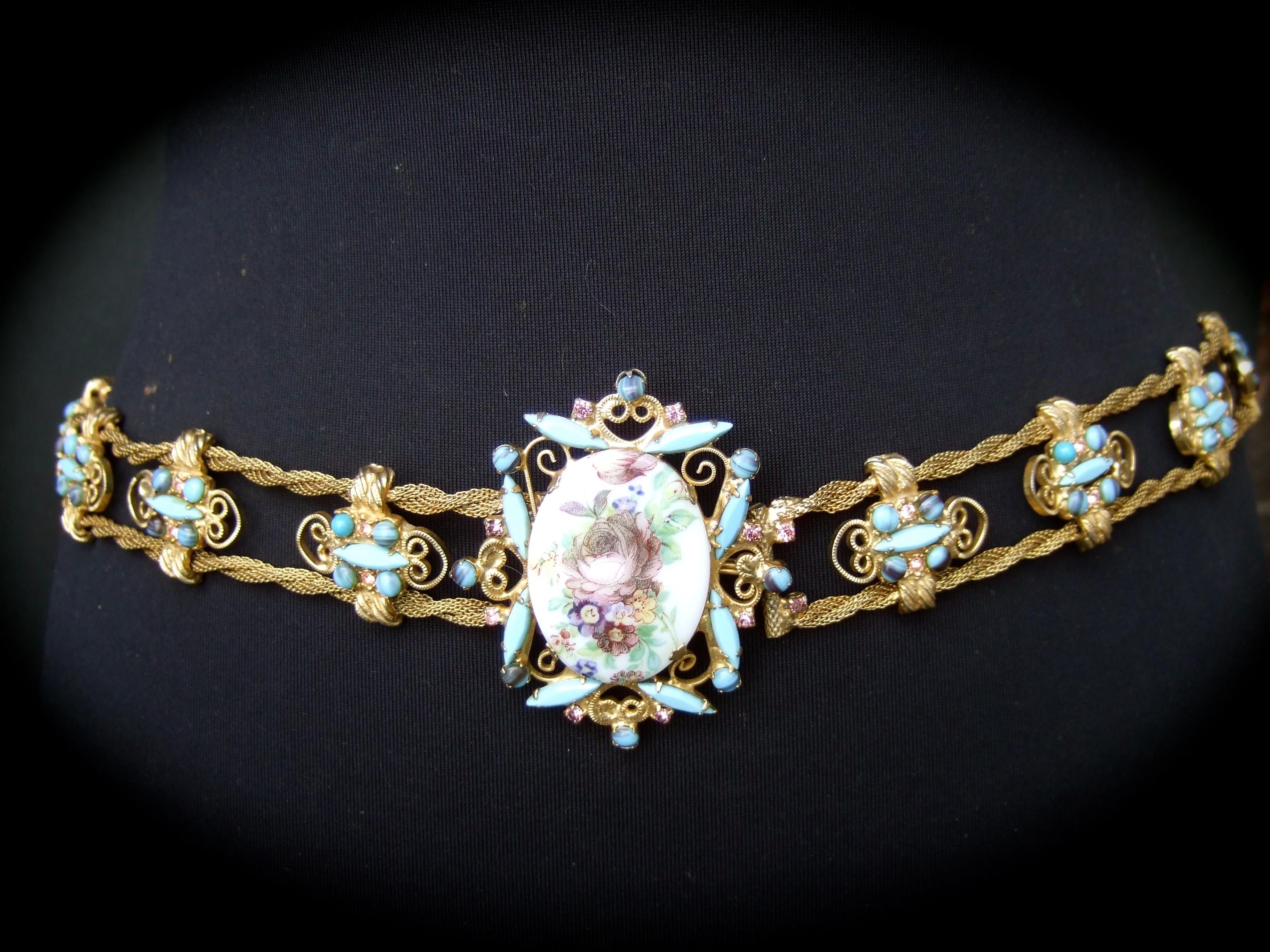 Juliana „Style“ Romantik-Gürtel aus Porzellan und Emaille mit Juwelen aus Goldgeflecht, ca. 1970er Jahre im Angebot 7