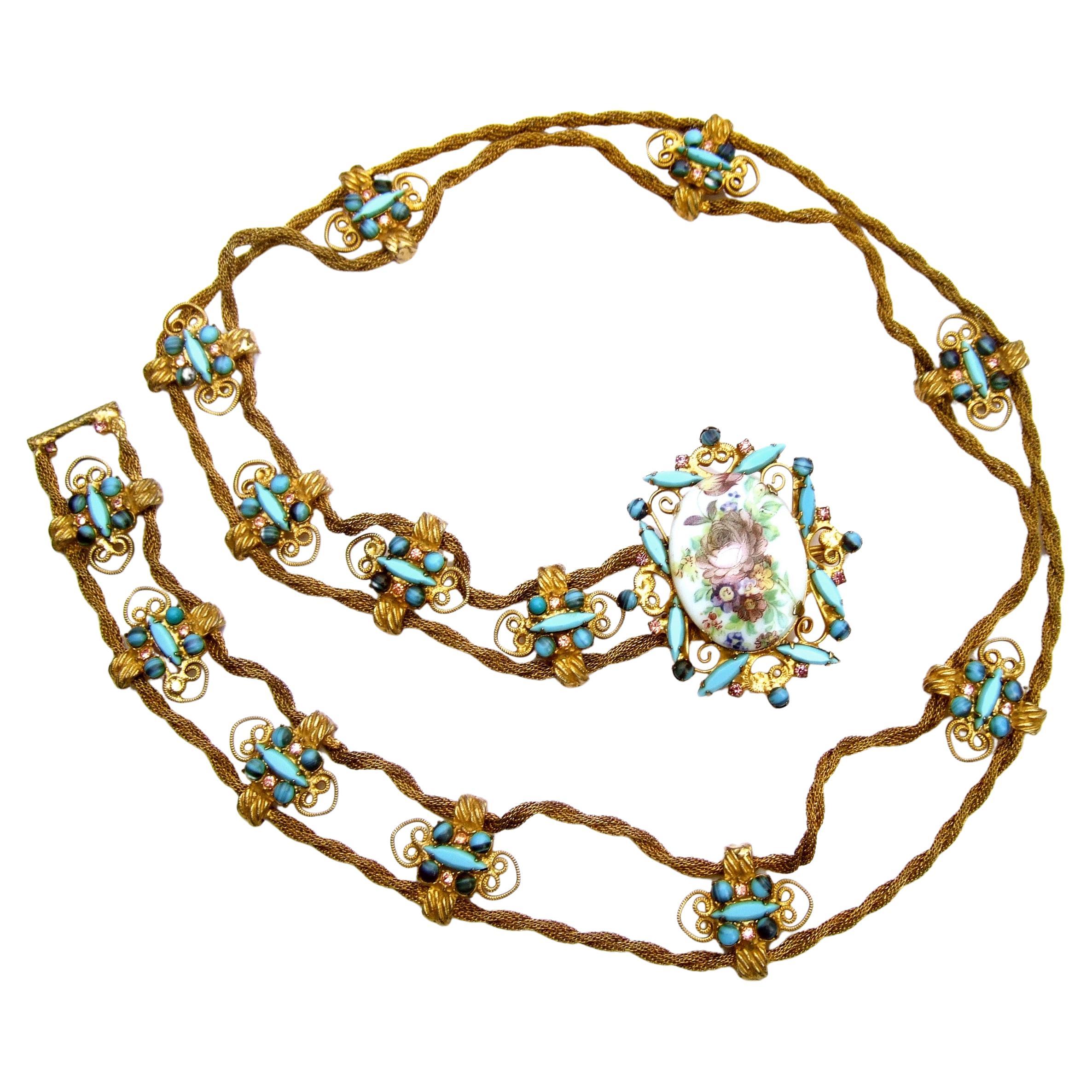 Juliana „Style“ Romantik-Gürtel aus Porzellan und Emaille mit Juwelen aus Goldgeflecht, ca. 1970er Jahre im Angebot