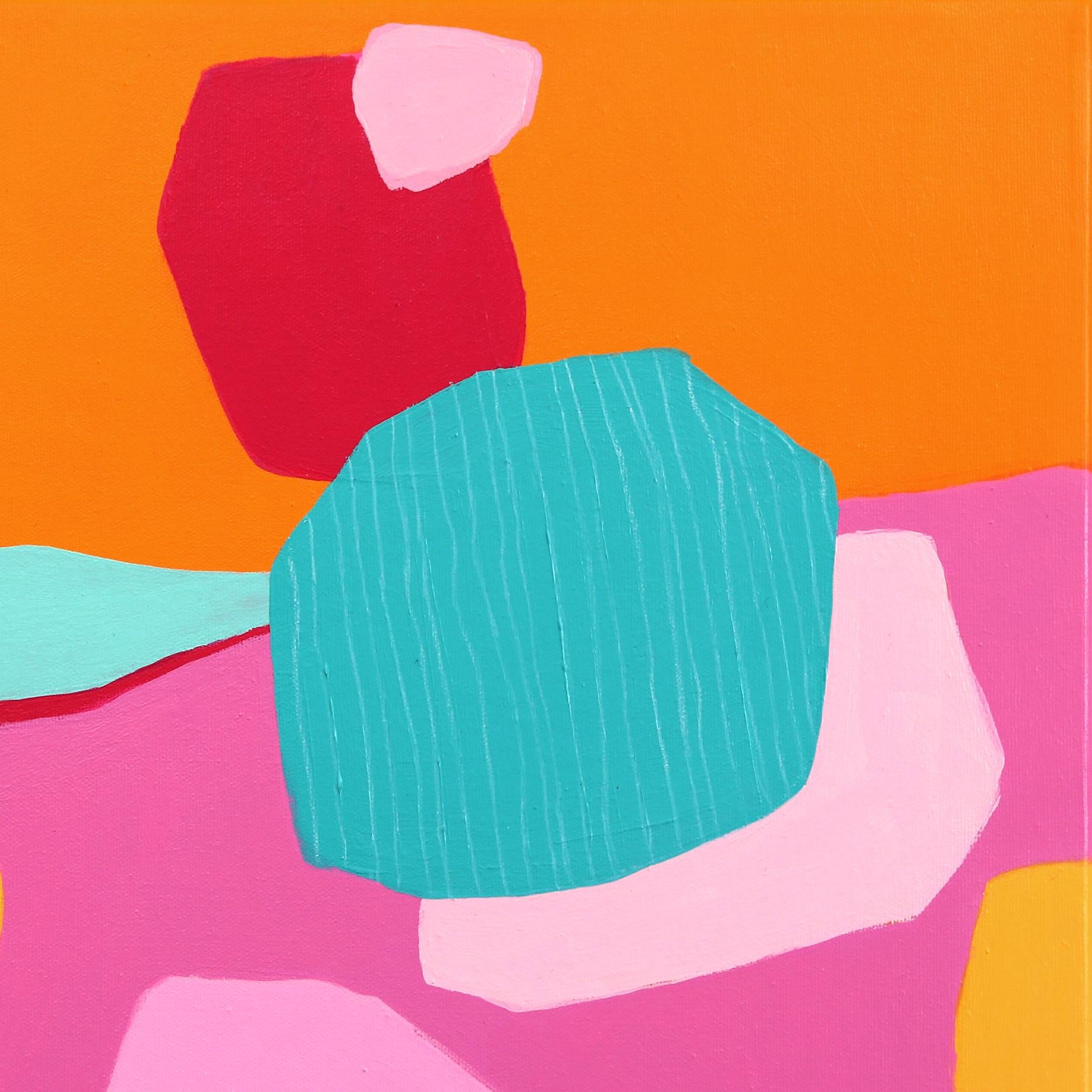 Las obras originales de la artista canadiense Julie Naima presentan composiciones abstractas visualmente atractivas con formas orgánicas que evocan una sensación de tranquilidad y serenidad. La armoniosa interacción de unos pocos colores