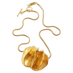 Julie Unique Pendant Necklace in Gold Vermeil by Aur Studio