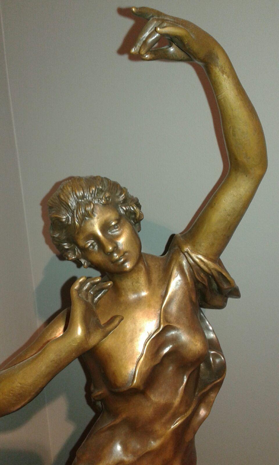 Diosa    Original bronze multiple. Esculpture Modernist - Gold Figurative Sculpture by Julien CAUSSÉ (1869-1909)