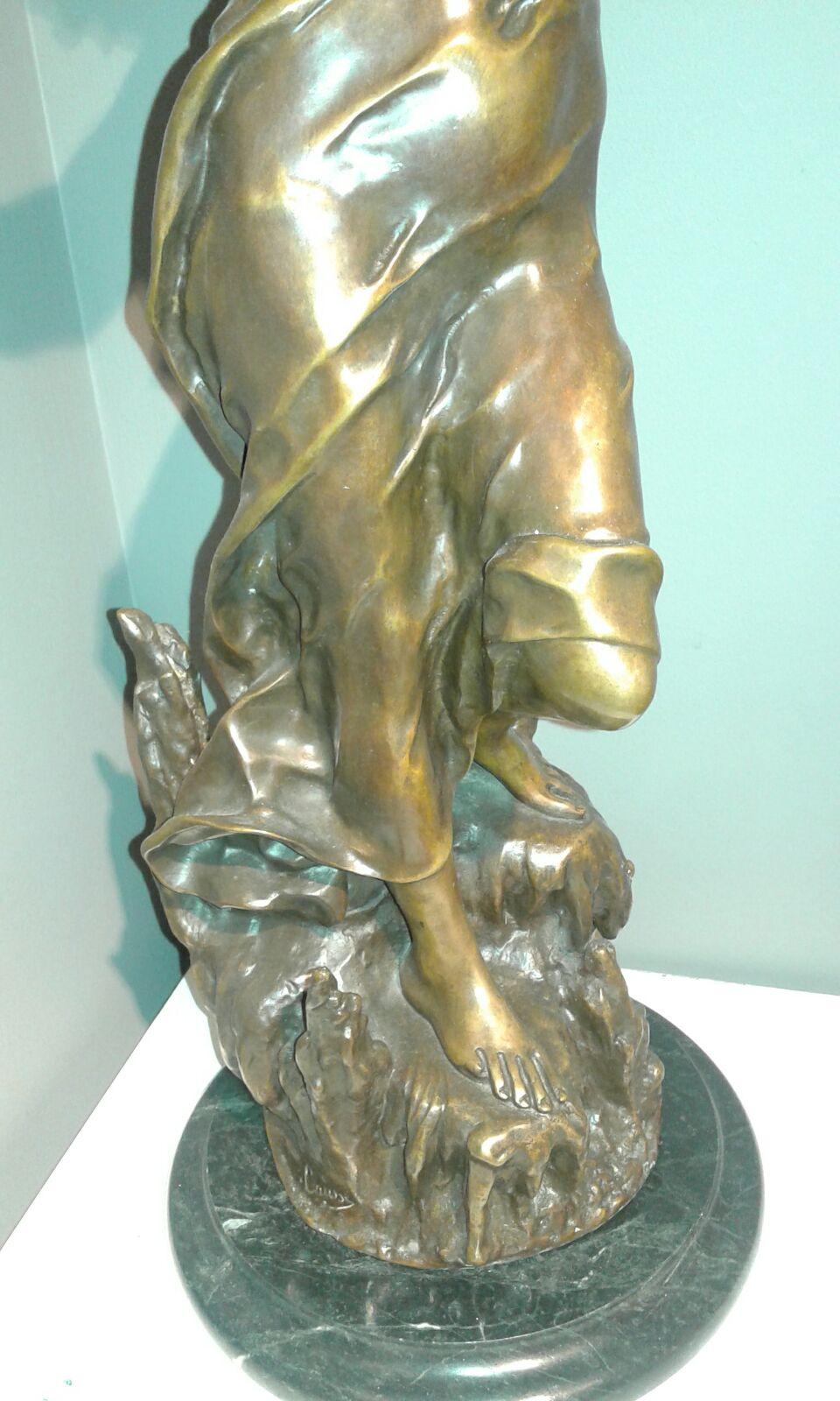 Diosa. Original bronze multiple. Esculpture Modernist
Julien Caussé (also given as Cadet-Julien Caussé, Cadet Julien Caussé and Julien Cadet Caussé) (1869–1914) was a prolific French sculptor during the art nouveau period of the late 19th and early