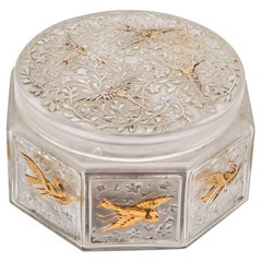 JULIEN VIARD 1920 Paris Art Déco Vase à couvercle en verre dépoli gaufré  18Kt Gilt