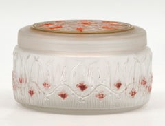 Julien VIARD Art Deco Enameled Frosted Glass Powder Compact, France, 1920