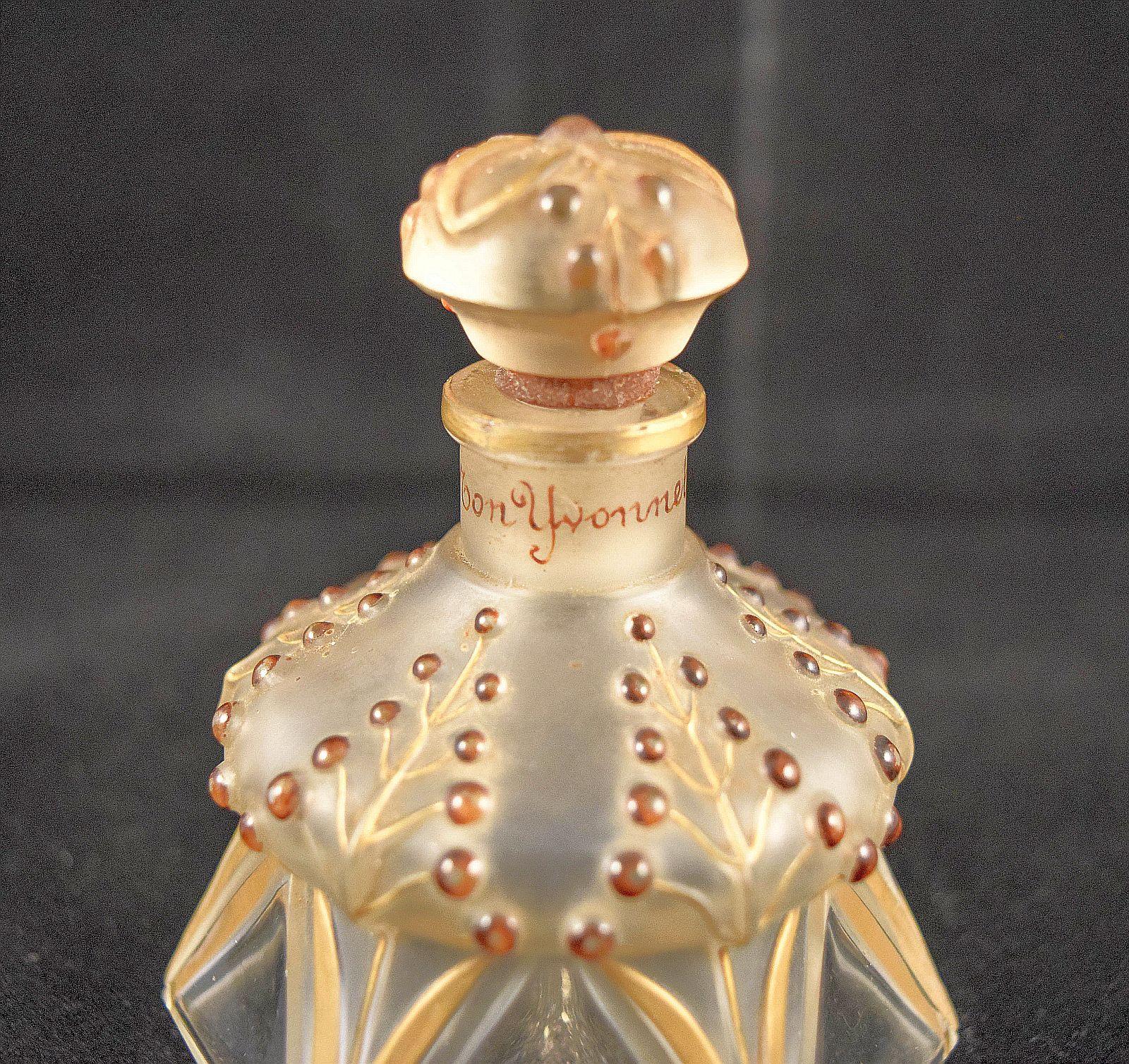 Julien Viard extremely rare Yvonette glass perfume bottle For Sale 1