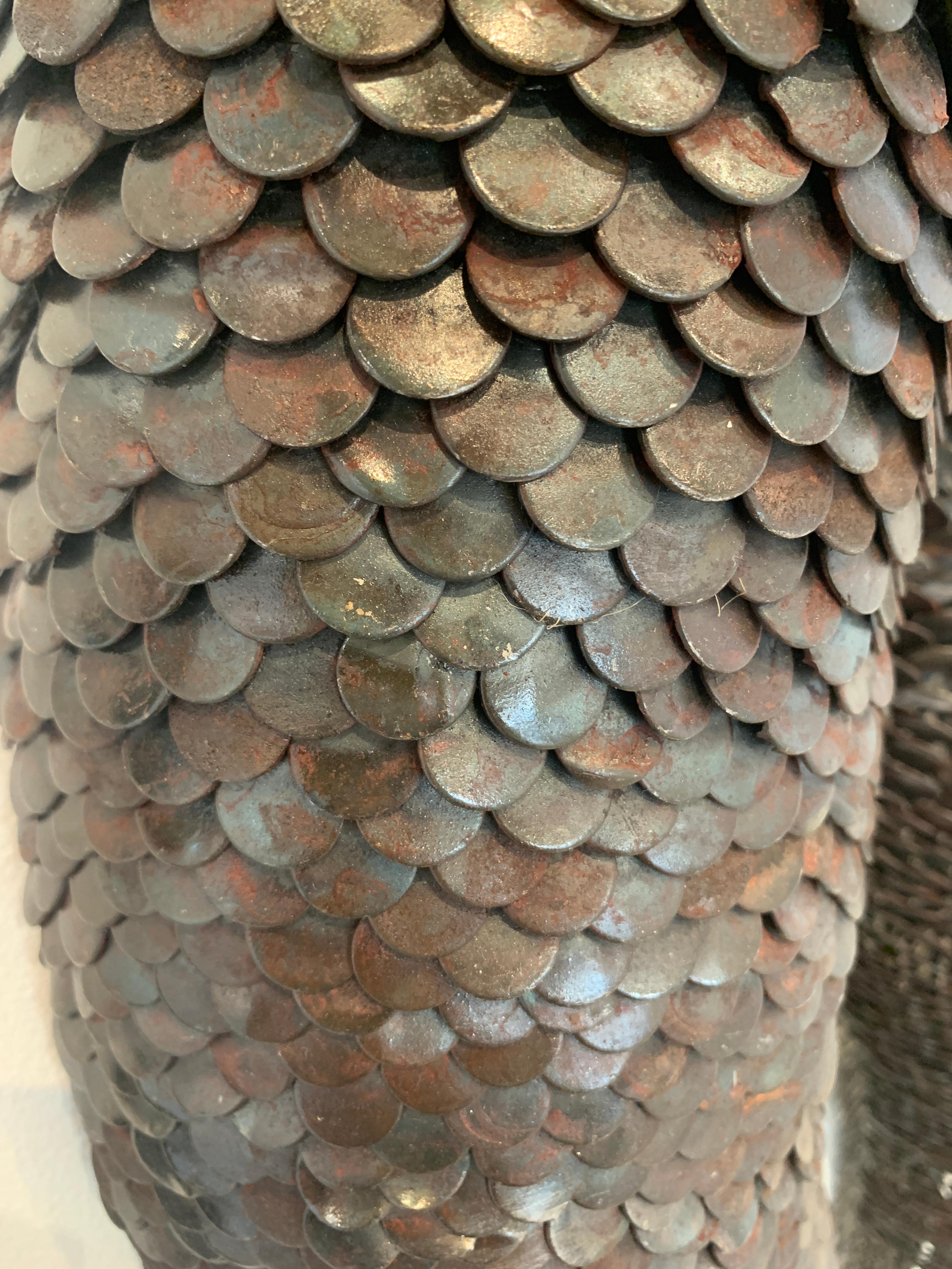Scultura da parete in metallo 3d con scaglie 