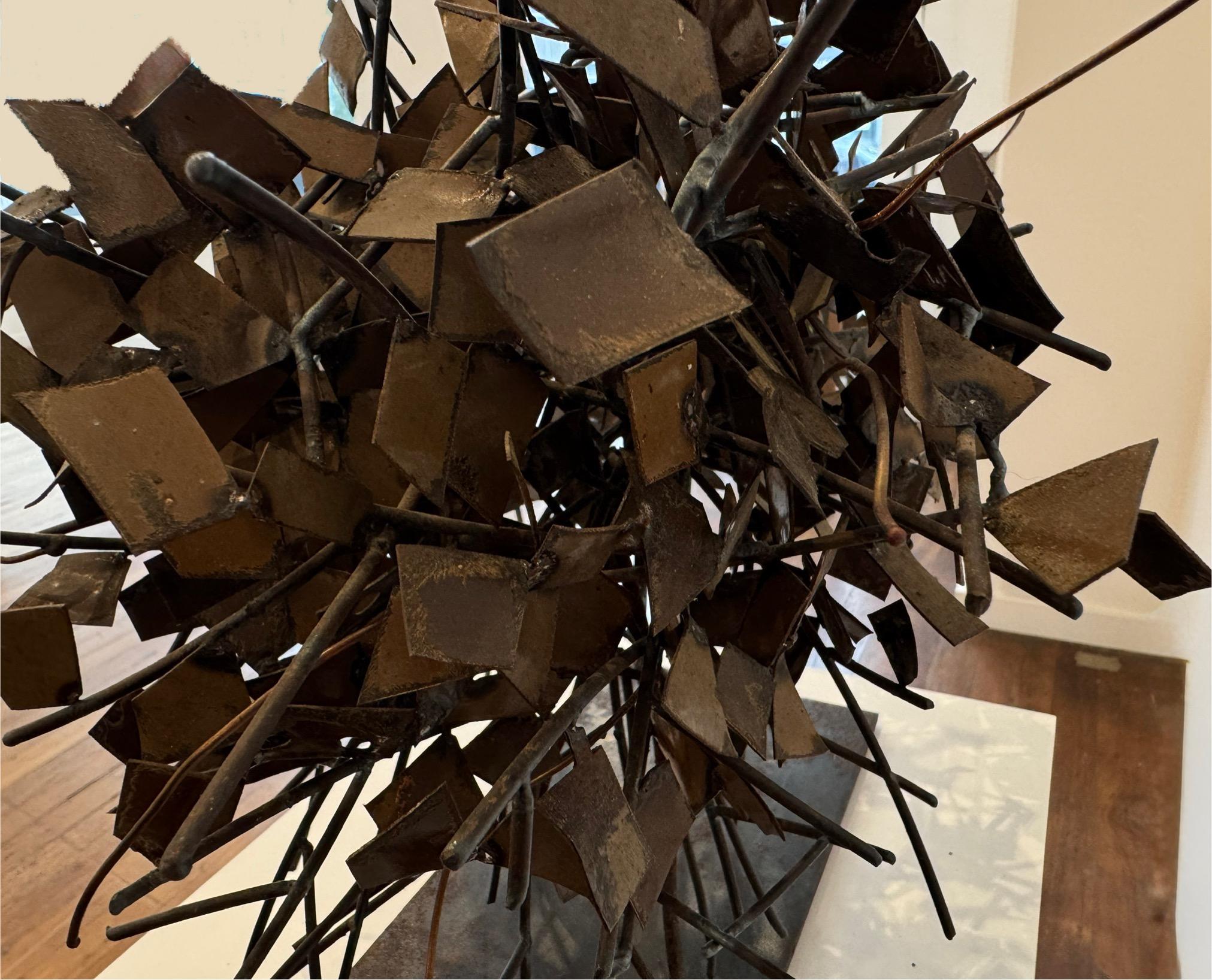 Tabletop 3d tree metal sculpture -- Iron wire and recycled metal plaques For Sale 4