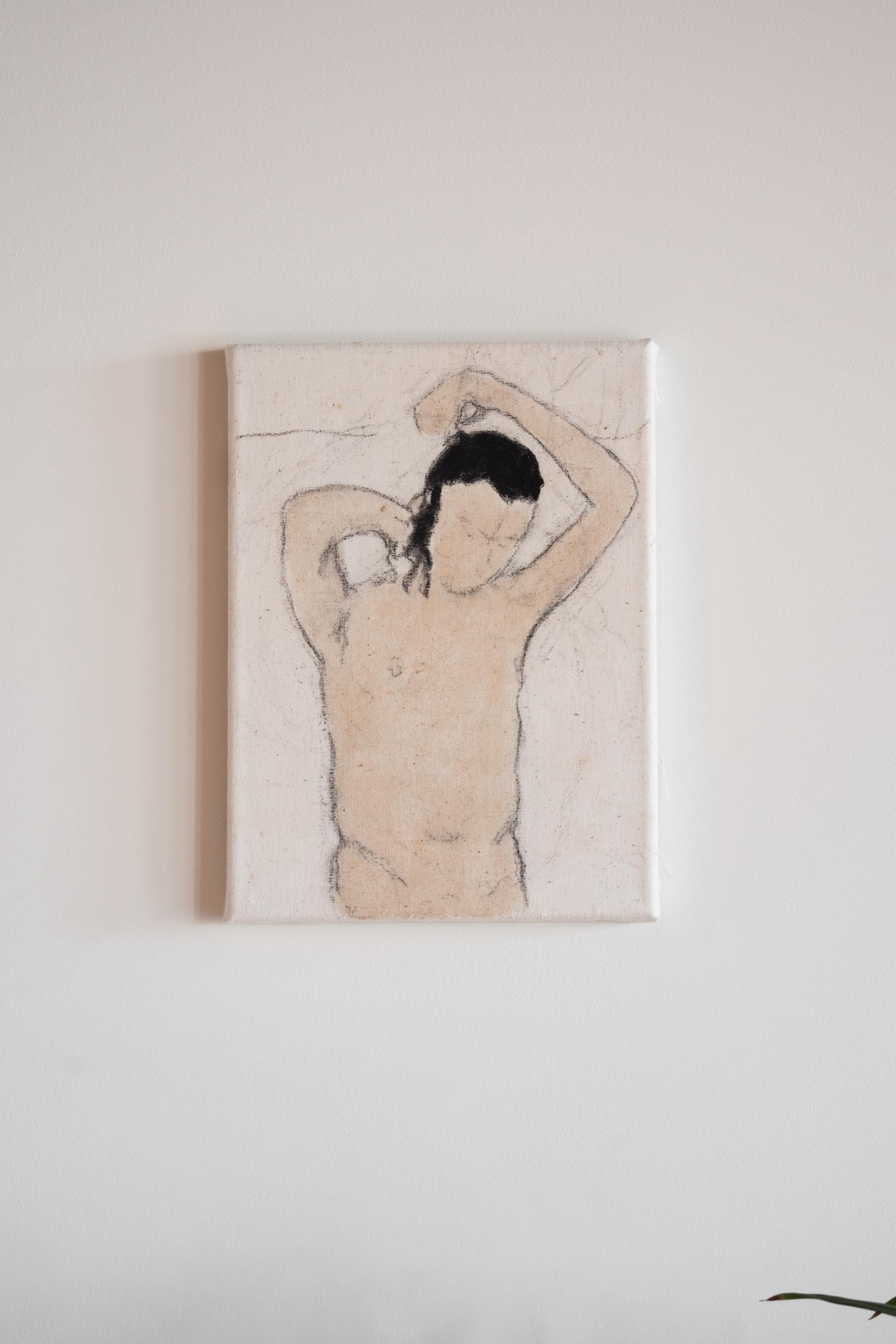 Figürliche Intimmalerei auf altem Stoff, 2023 - 'Normale Menschen' (Grau), Figurative Painting, von Juliette Lemontey