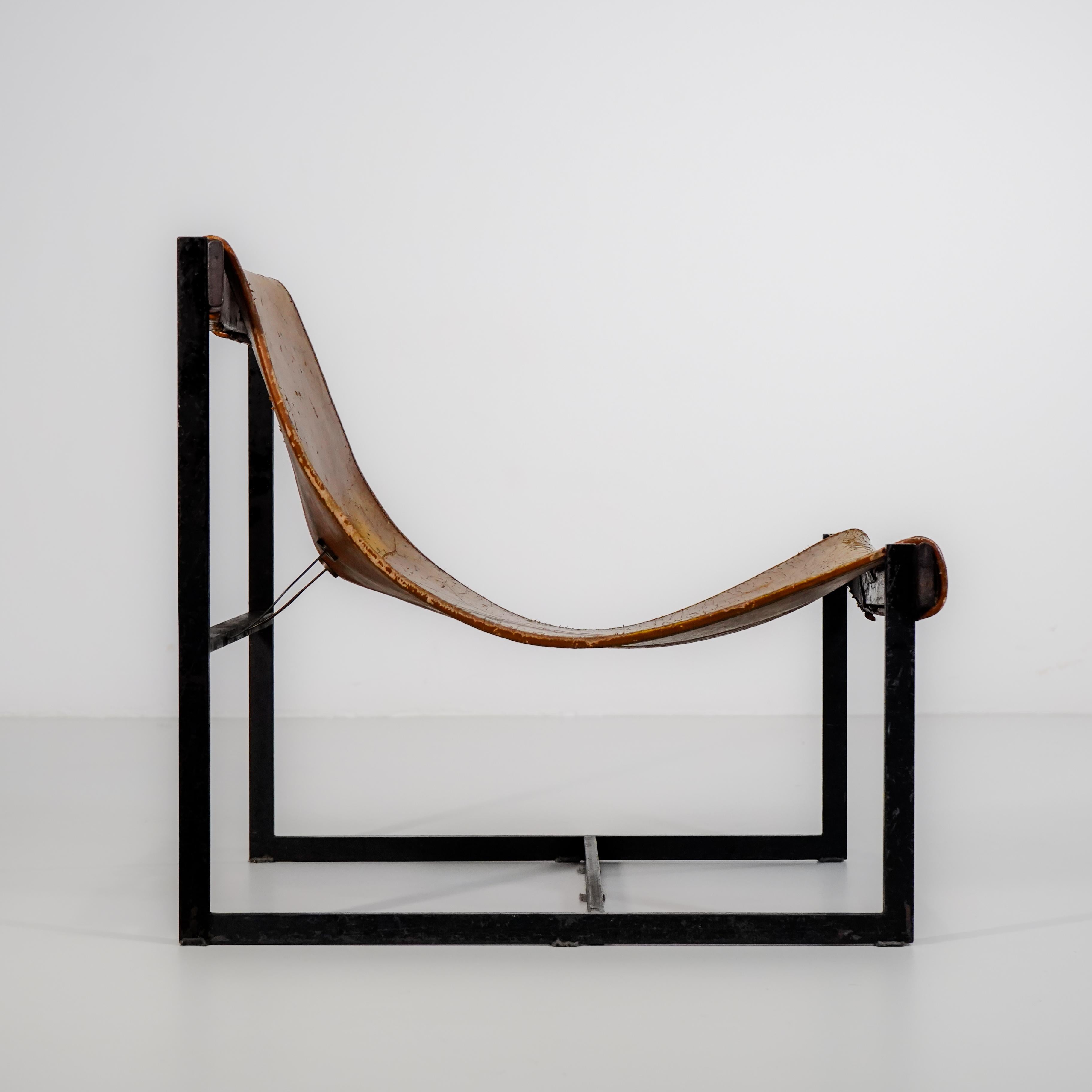 Julio Katinsky - 1959 - Brazil - Rare Sling Armchair Iron Frame Rosewood For Sale 2