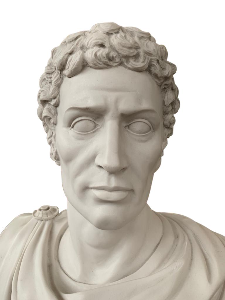 Julius Caesar Bust Sculpture ‘in Toga’ with Column, 20th Century For Sale 1