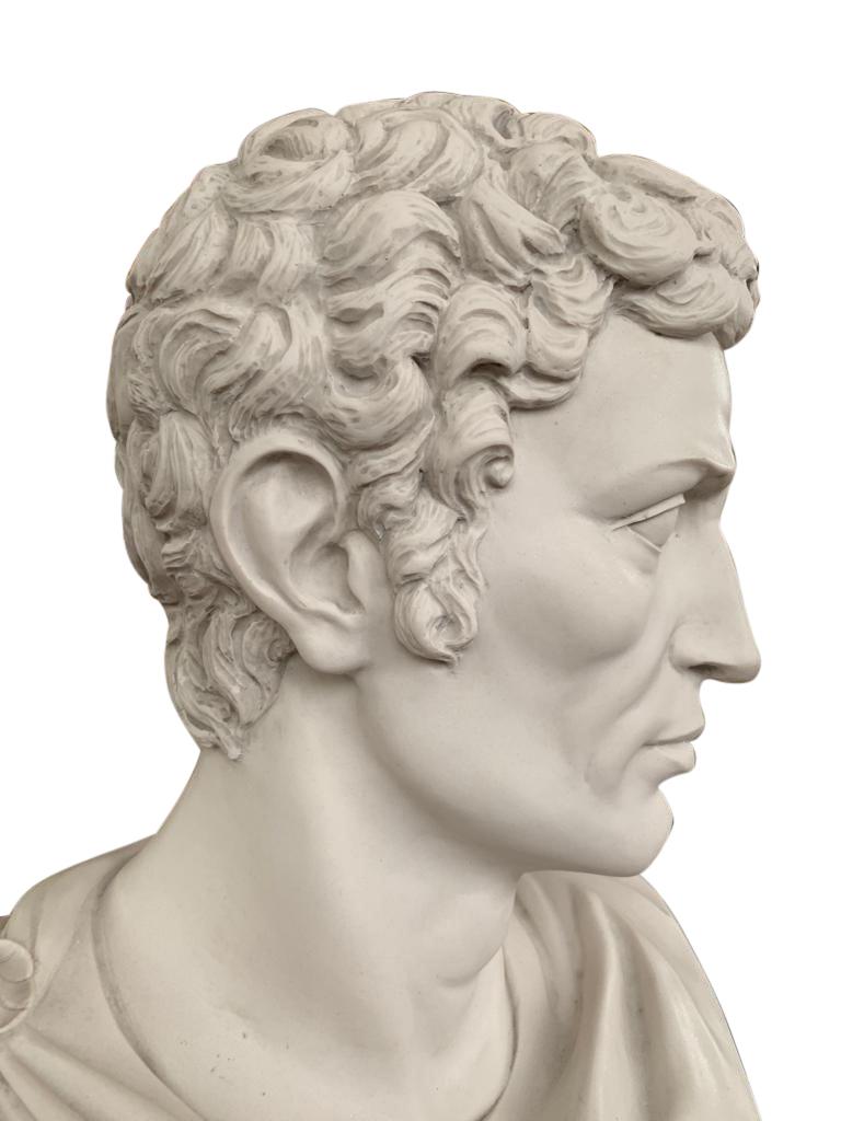 Julius Caesar Bust Sculpture ‘in Toga’ with Column, 20th Century For Sale 2