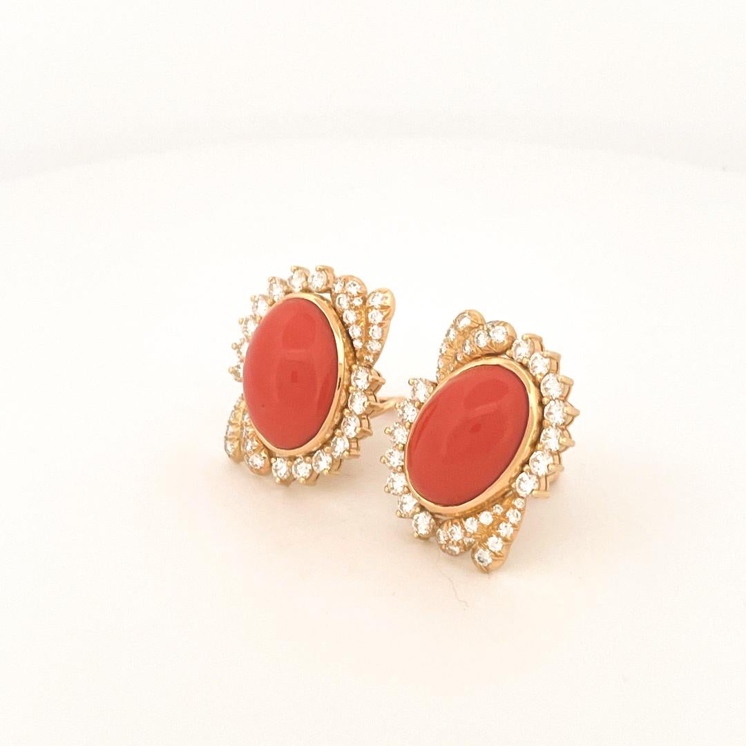 Julius Cohen 1970s 18k Yellow Gold Coral & Diamond Earrings In Excellent Condition In Dallas, TX