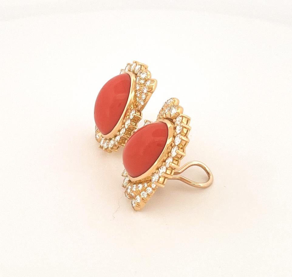Women's Julius Cohen 1970s 18k Yellow Gold Coral & Diamond Earrings