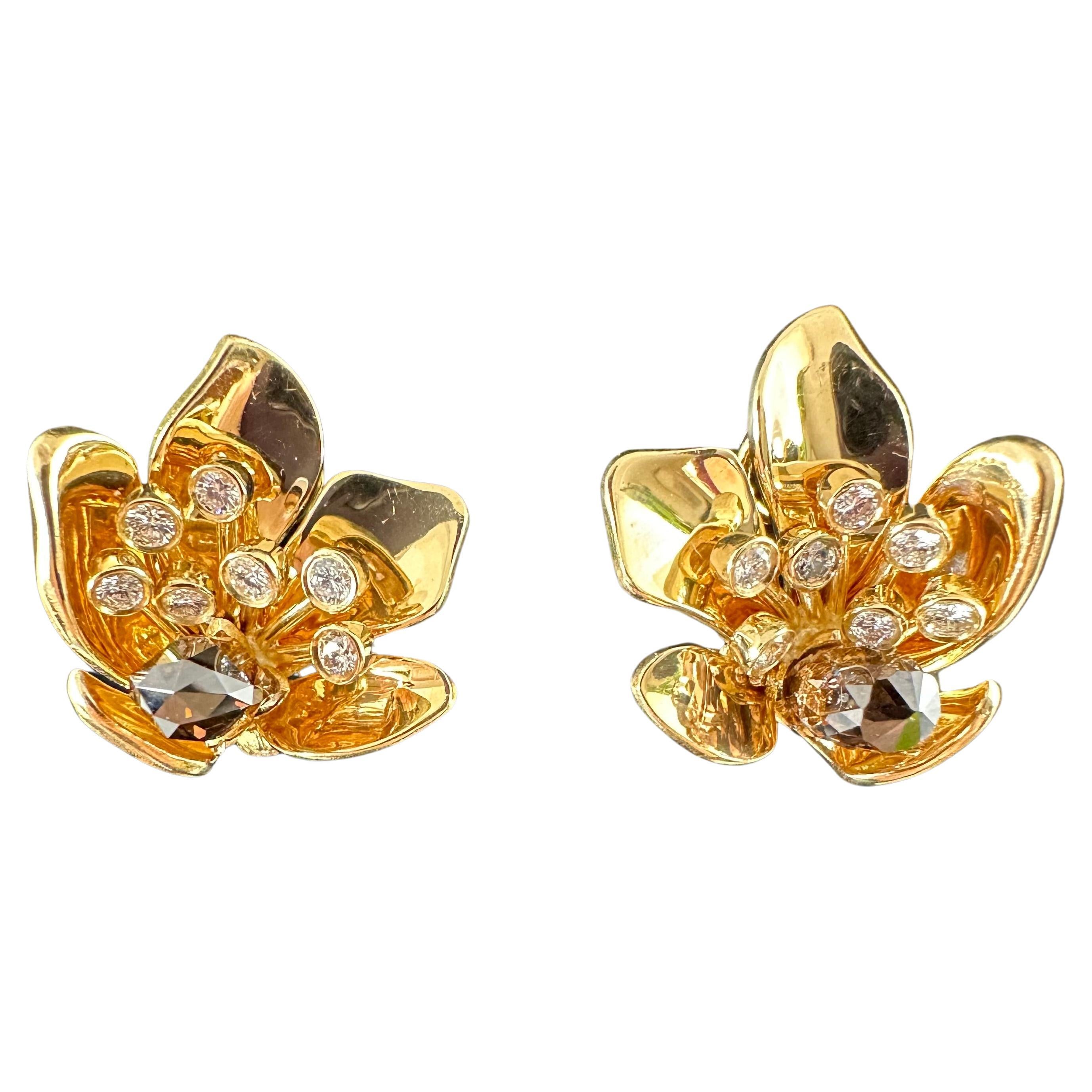 Julius Cohen, boucles d'oreilles Briolette en or jaune 18 carats avec diamants
