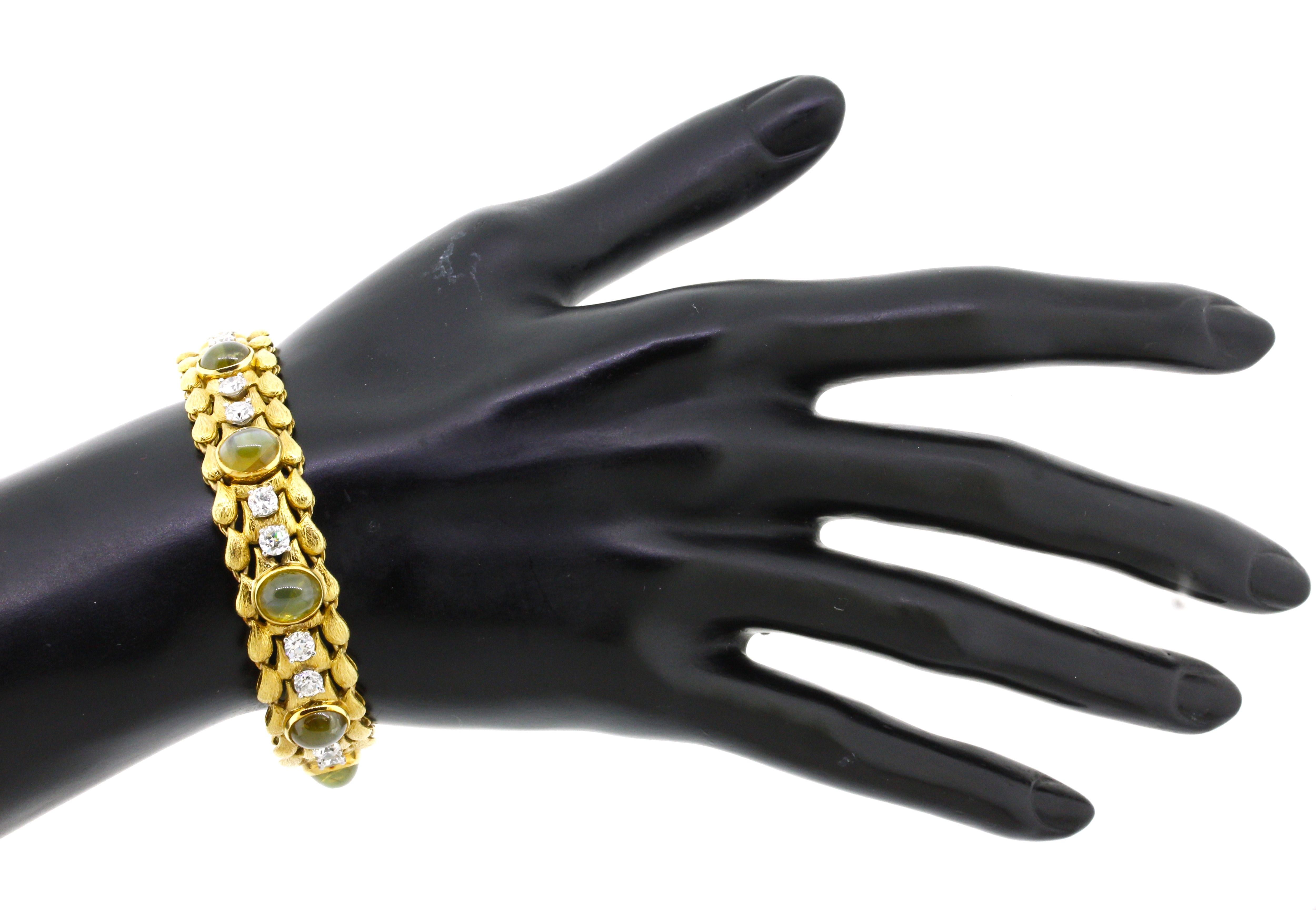 Julius Cohen Cats Eye Chrysoberyl Diamond Gold Bracelet For Sale 1