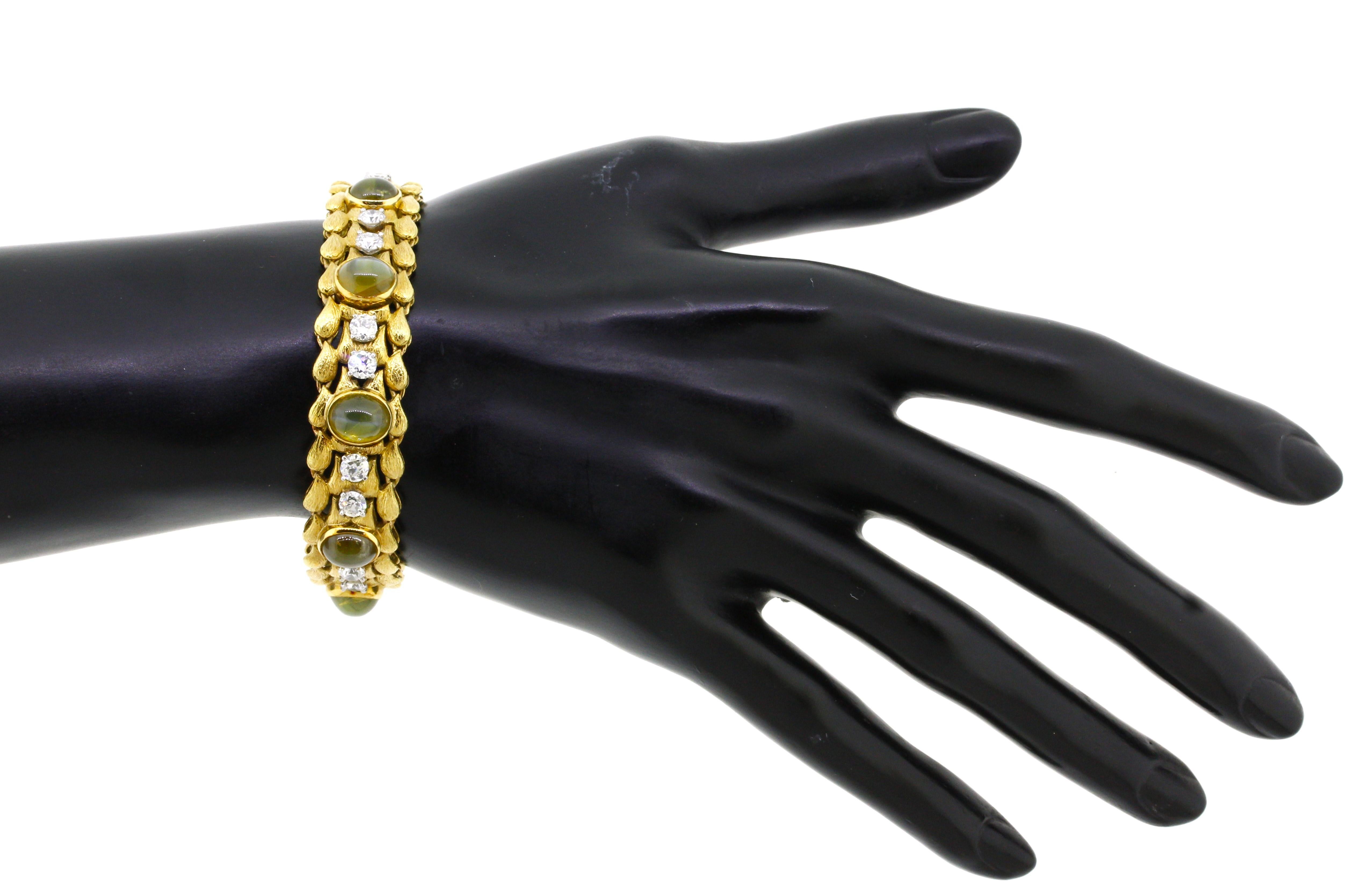 Julius Cohen Cats Eye Chrysoberyl Diamond Gold Bracelet For Sale 2