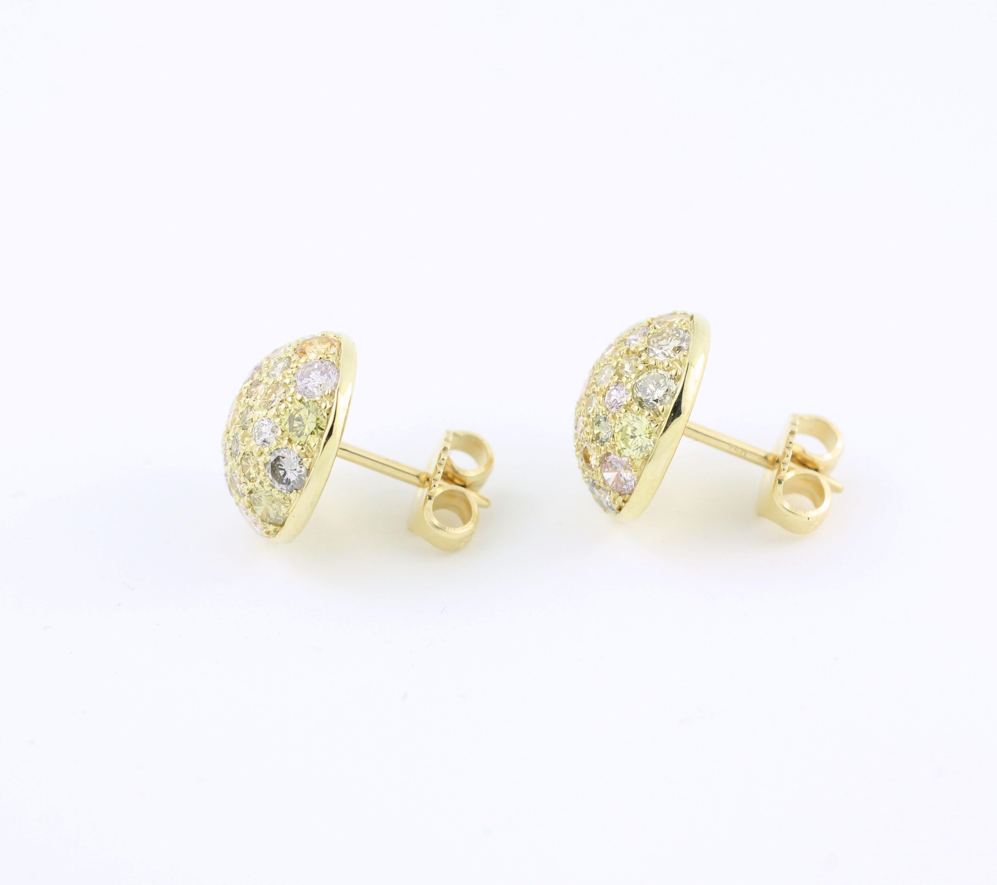 Brilliant Cut Julius Cohen Champagne Diamond Dome Earrings in 18 Kt Gold For Sale