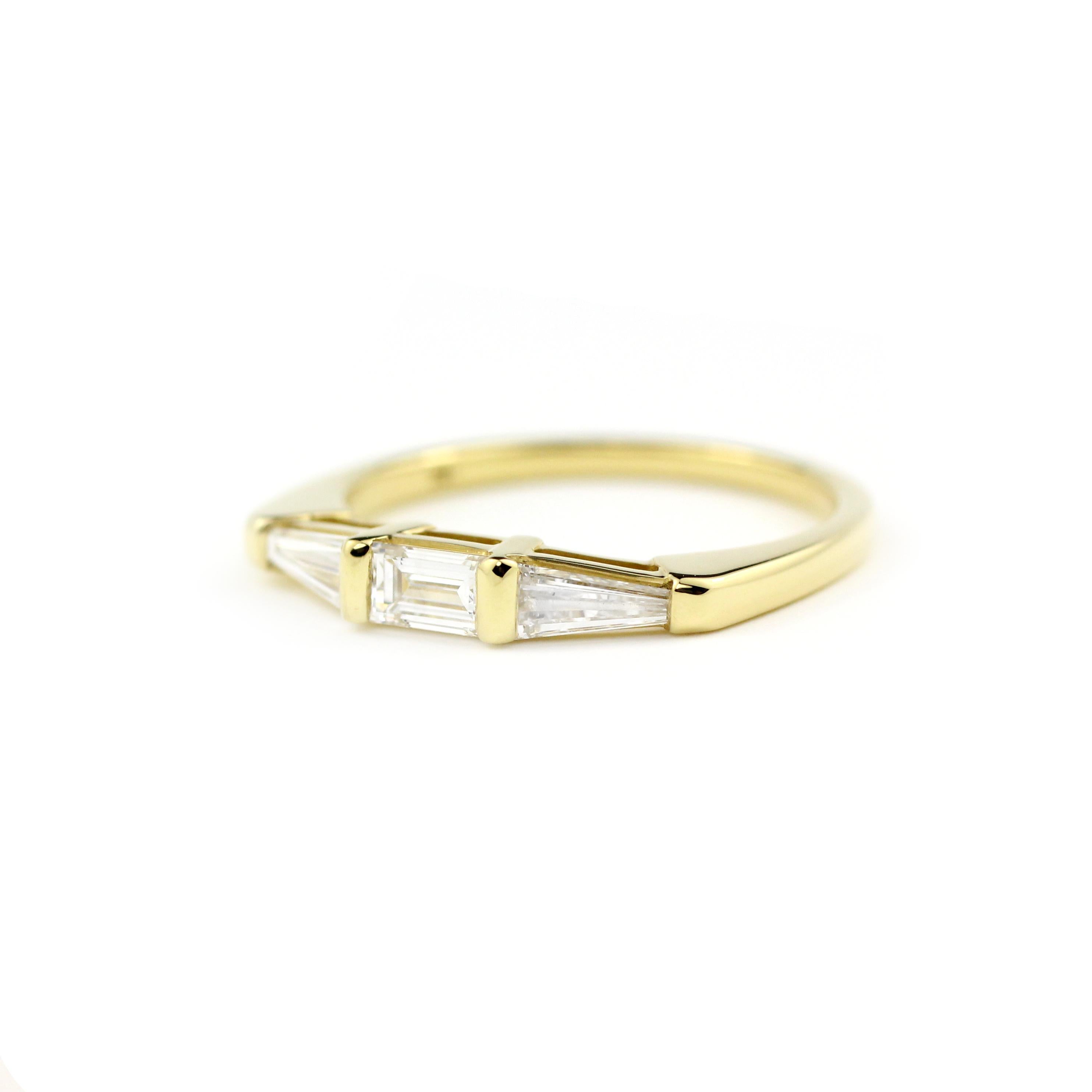 Diamant-Baguette-Ring von Julius Cohen (Zeitgenössisch) im Angebot