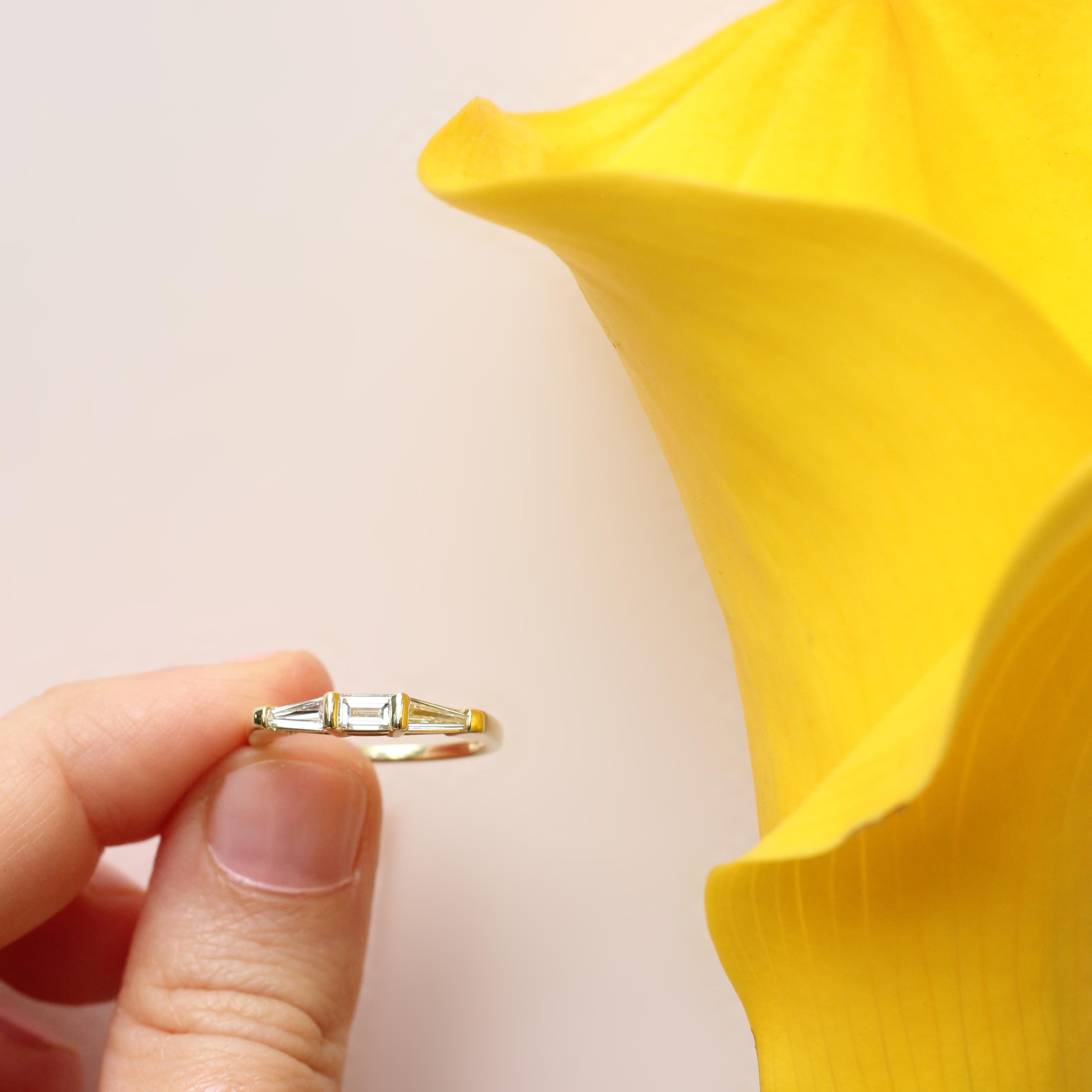 Diamant-Baguette-Ring von Julius Cohen im Zustand „Neu“ im Angebot in Brooklyn, NY