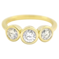 Julius Cohen Diamond Trio Ring