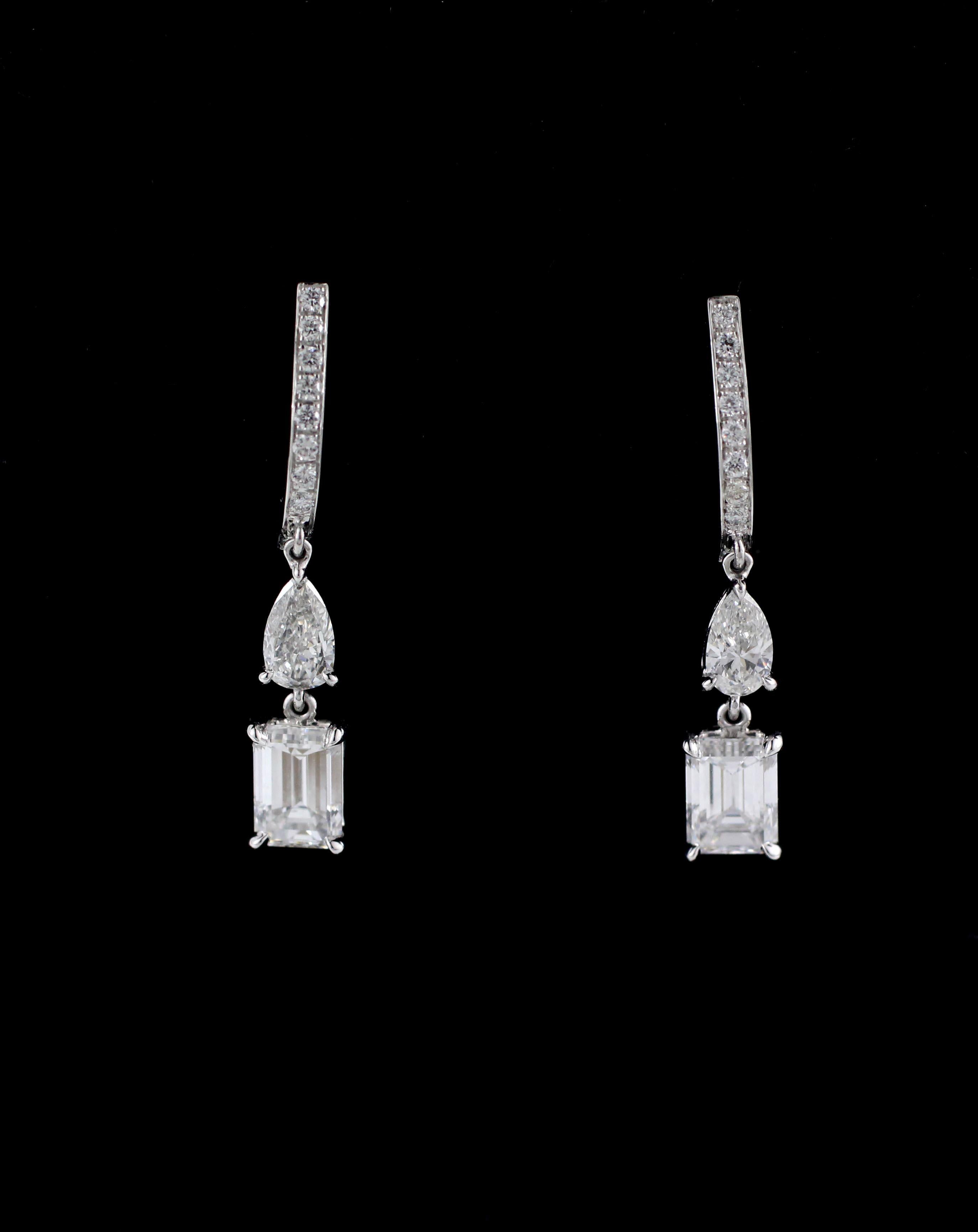 Contemporary Julius Cohen Fine Emerald Cut Diamond Drop Earrings For Sale