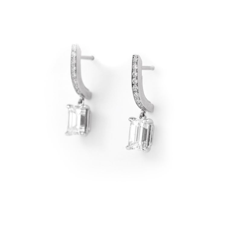 Julius Cohen GIA Certified Diamond Drop Earrings For Sale at 1stDibs