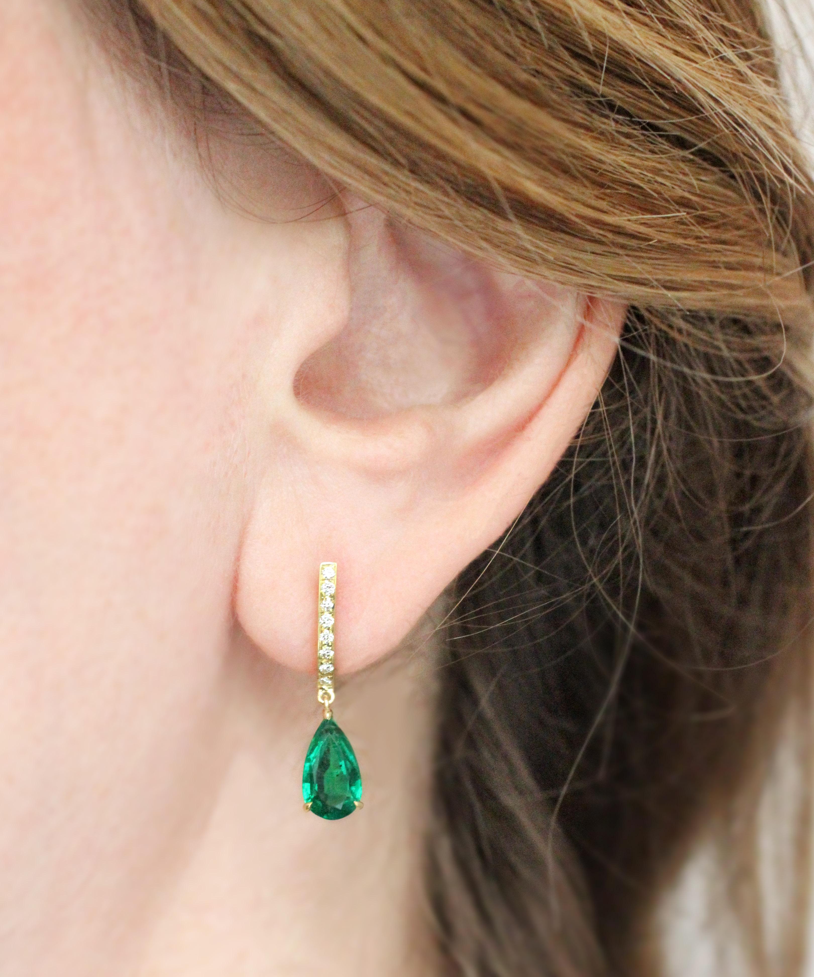 Contemporary Julius Cohen GIA Certified Emerald Drop Earrings