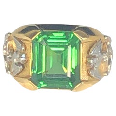 Vintage Julius Cohen Green Tsavorite Ring