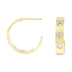 Julius Cohen Natural Color Diamond Hoop Earrings in 18 Karat Gold