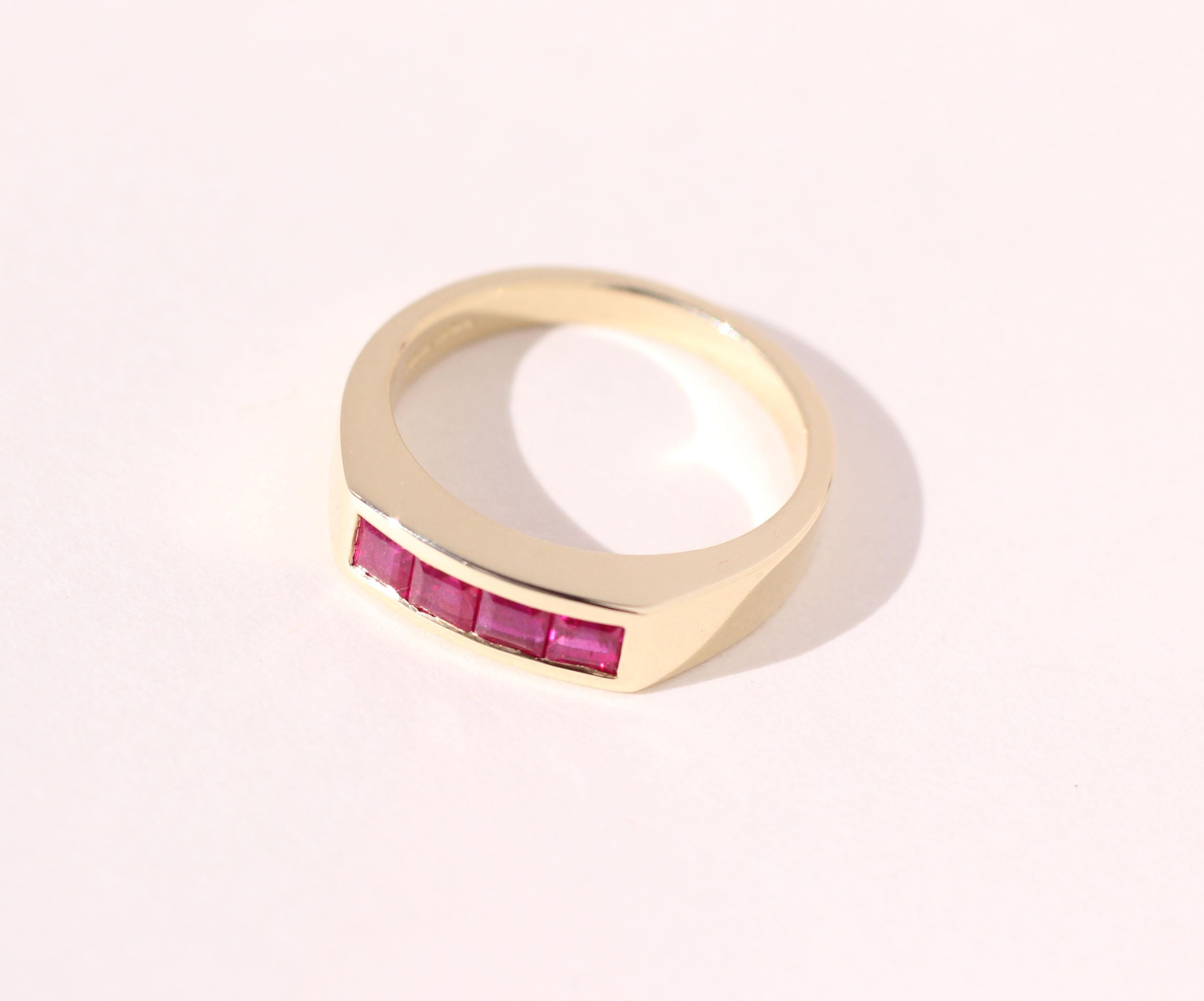 Julius Cohen Square Ruby Ring in 18 Karat Gold In New Condition In Brooklyn, NY