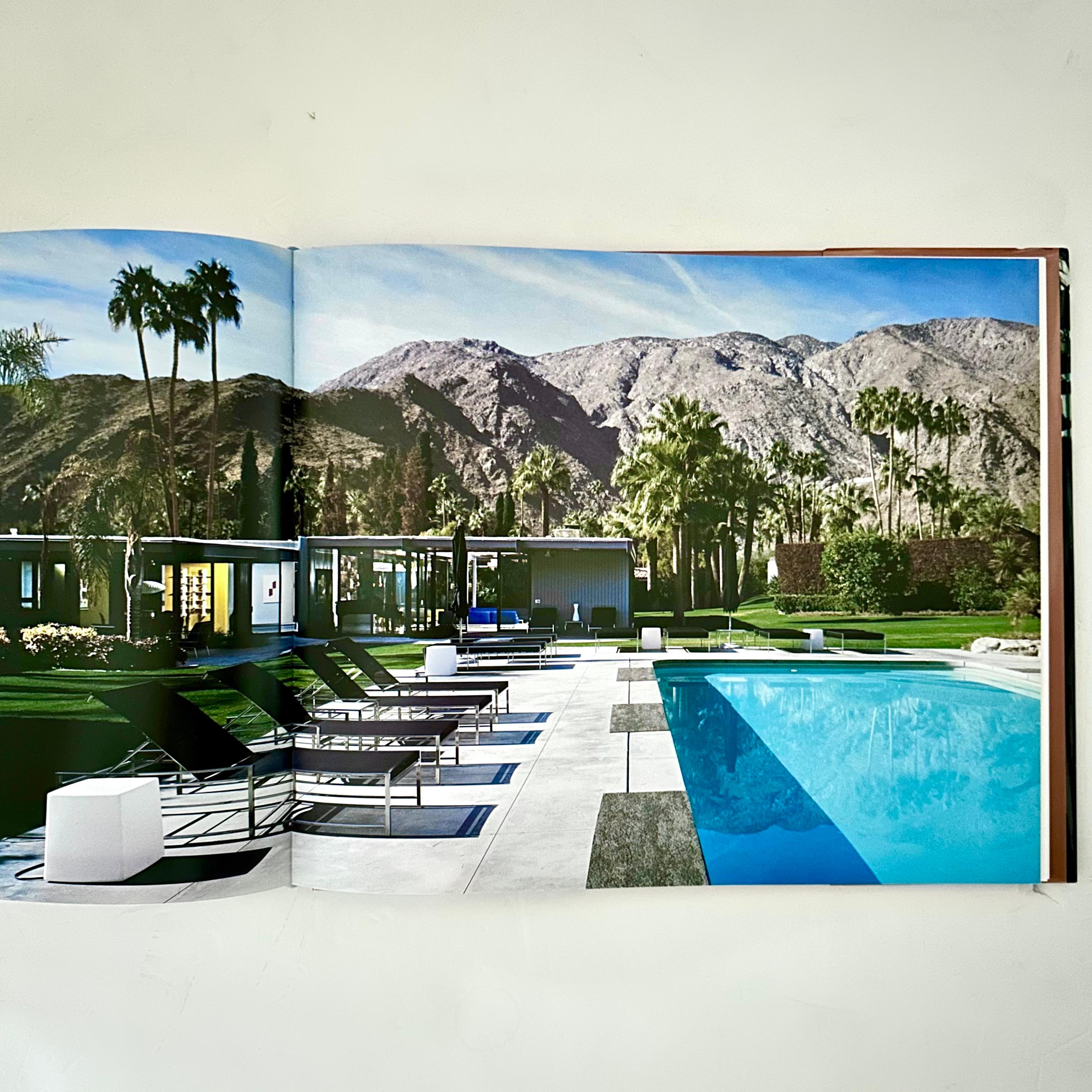 Contemporary Julius Shulman: Palm Springs - Michael Stern & Alan Hess - 1st Edition, 2008 For Sale